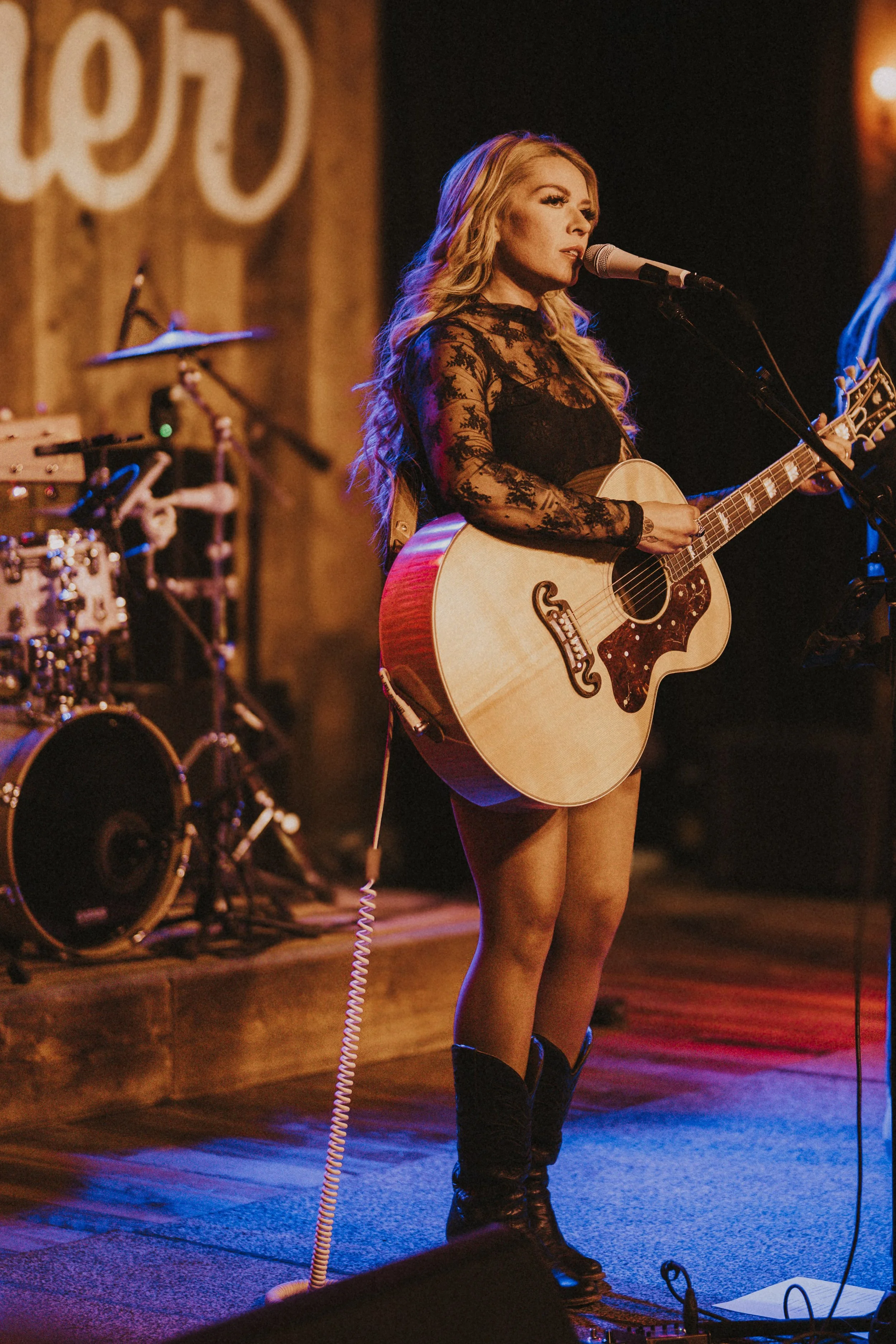 Amanda Stewart Montana original musician