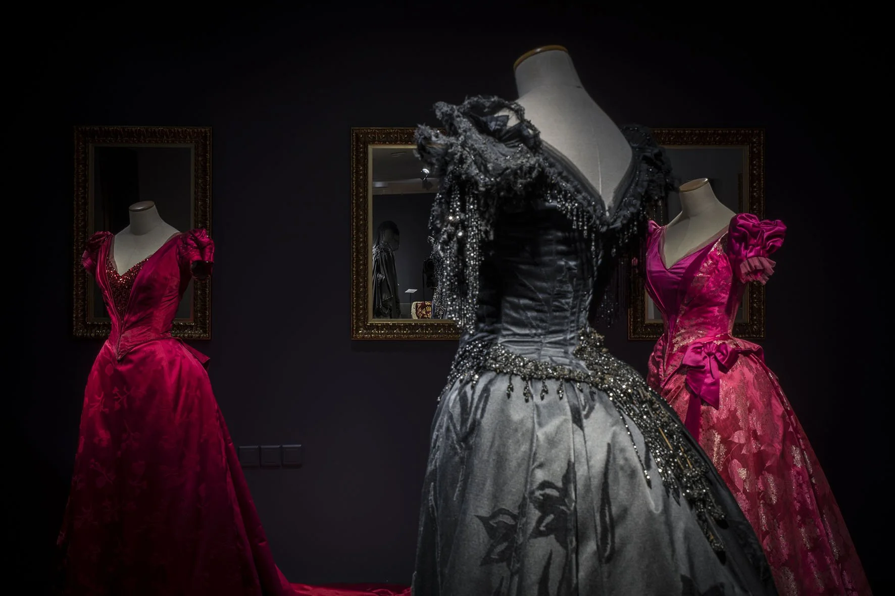 Glamour - Famous Gowns of the Silver Screen, Serlachius Museums, Mänttä Finland, 2020