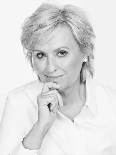 Headshot of Tina Brown
