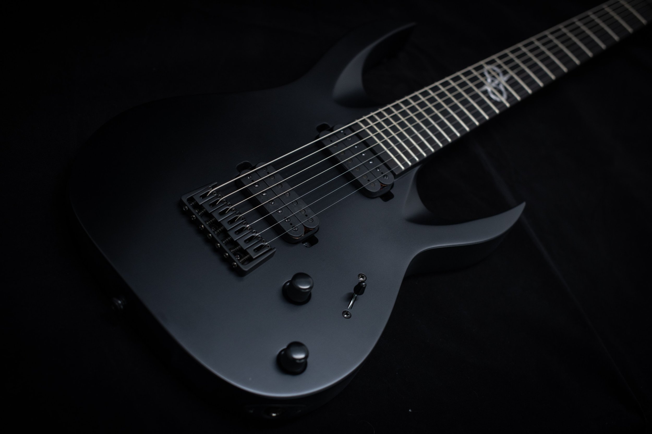 Mayones Hydra Elite 7 Trans Graphite — Wild Guitar Collection