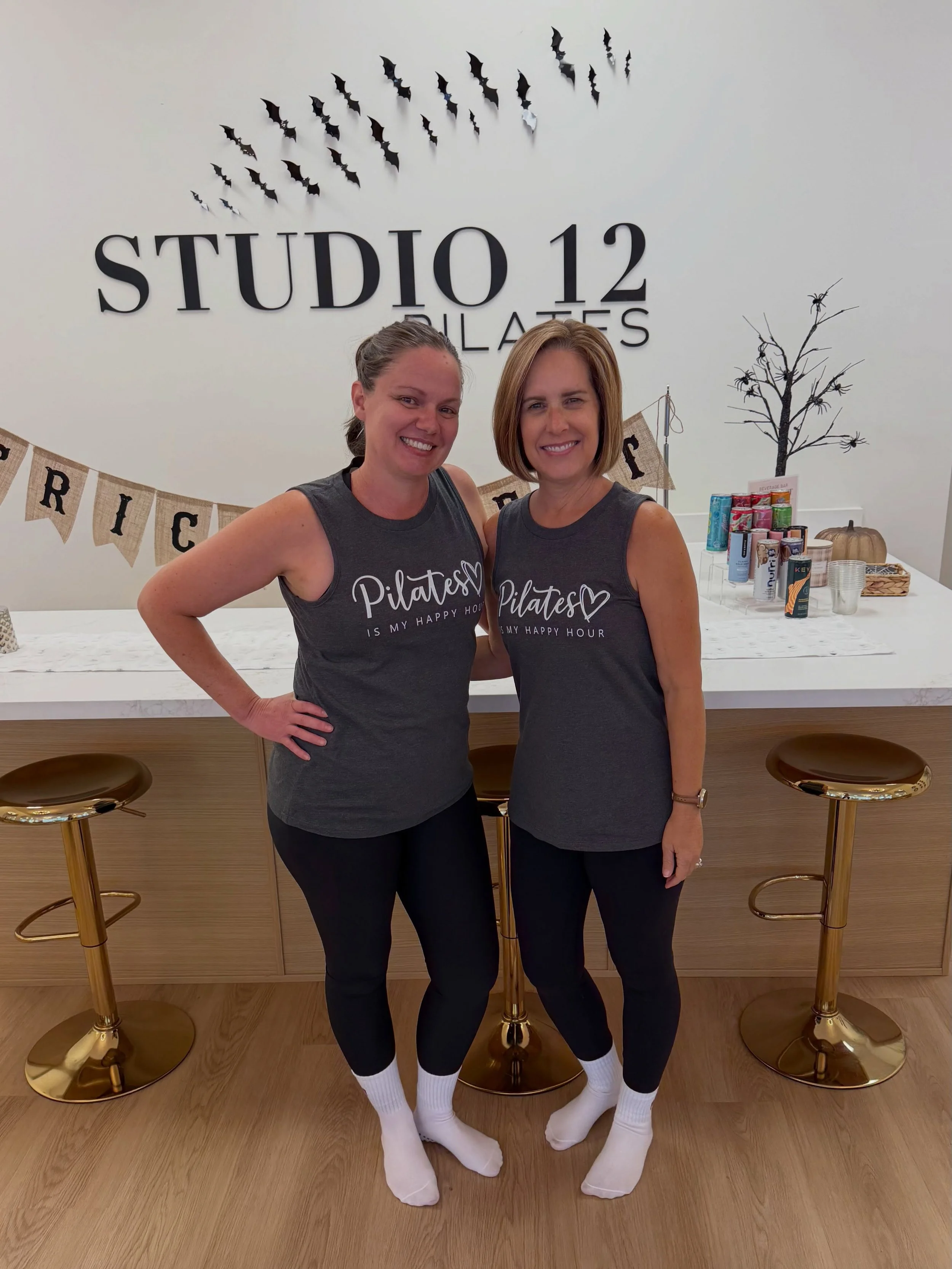 Pilates is always better when you&rsquo;re matching with your bestie 🫶🏼

Saturday classes are filling up! Book your reformer now while spots remain. See you in class! ✨

#studio12pilates #pilates #folsom #folsompilates #pilatesreformer