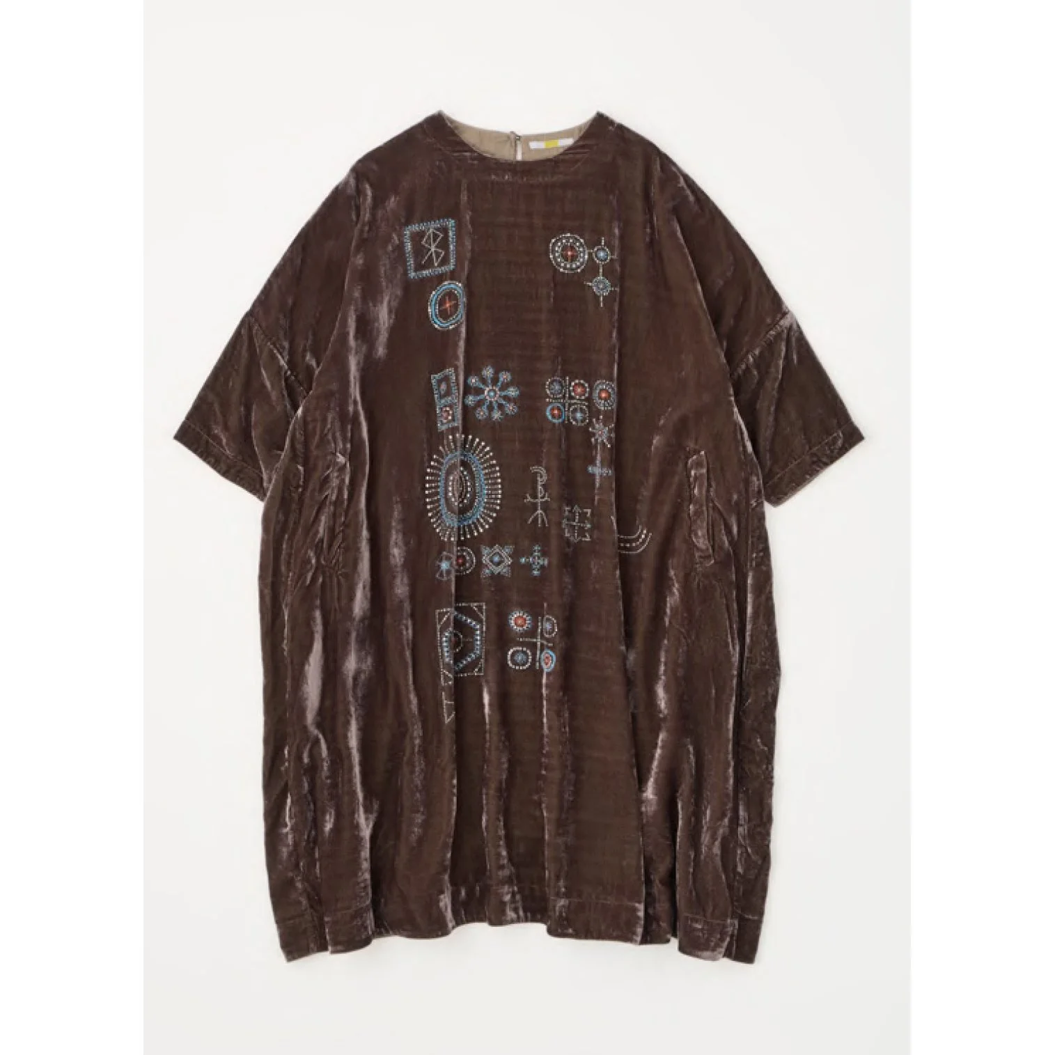 AODRESS_FW26_46_RootBlocksDress.jpg