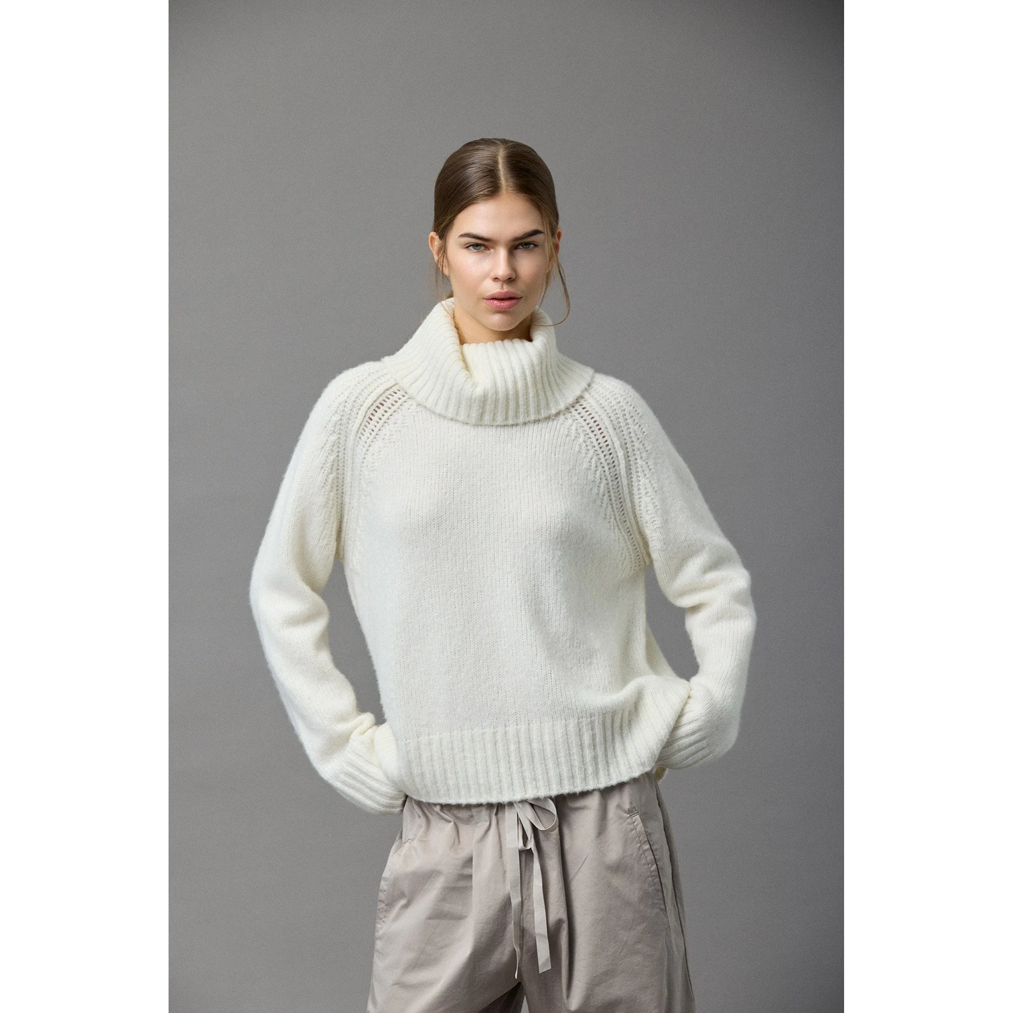 02.CashmereBlendTurtleneck-02.jpg