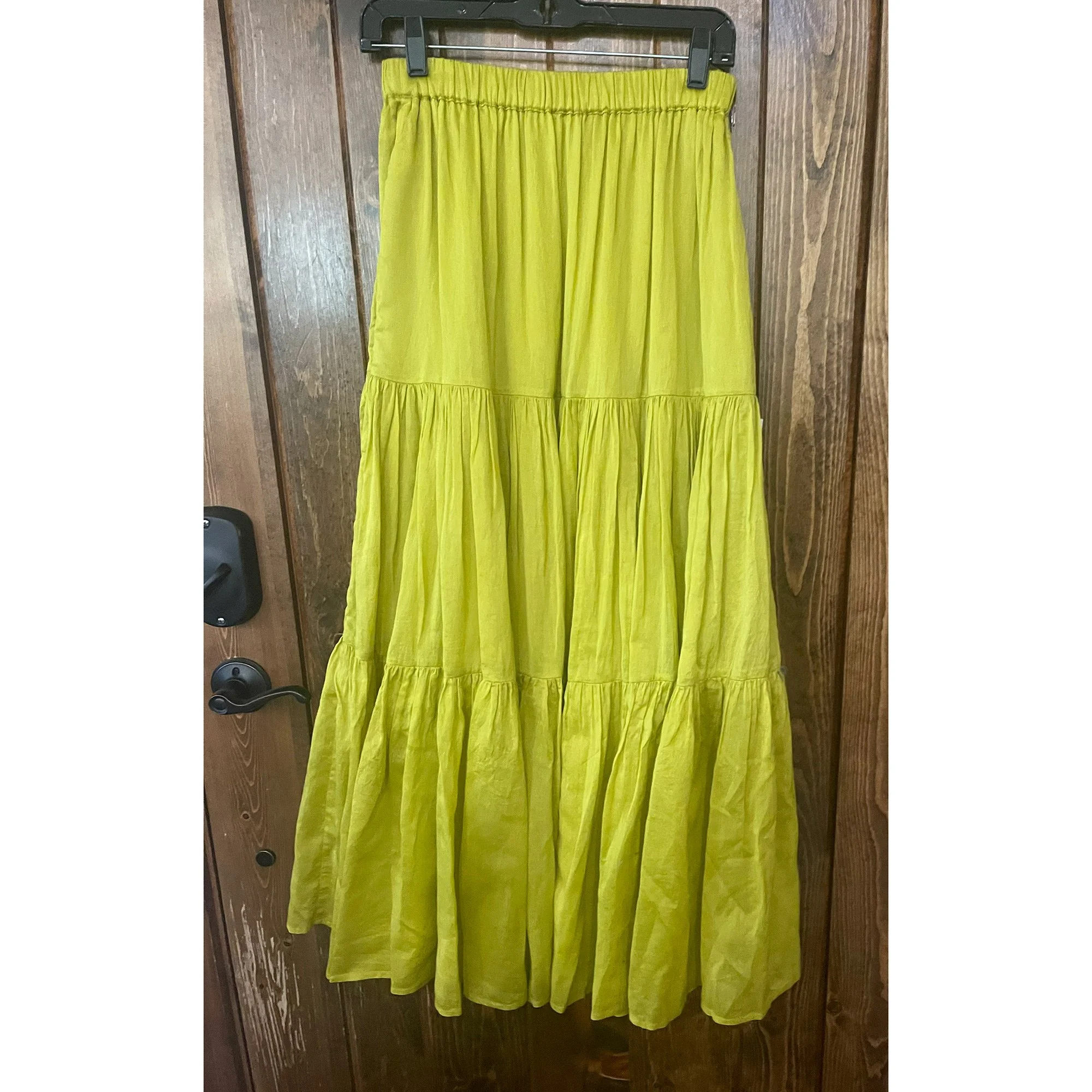 AODRESS_Skirt_YellowIMG_1099.jpg