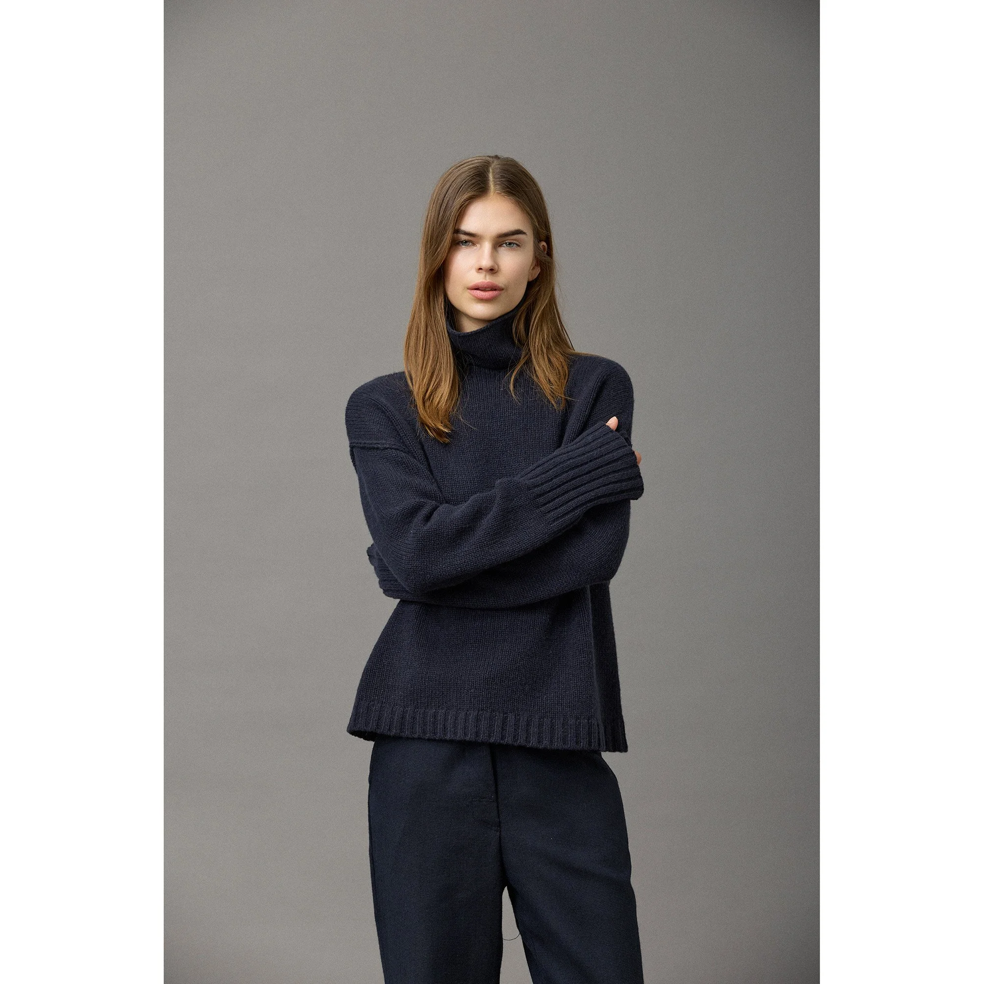 10.3GGTurtleneck-01.jpg