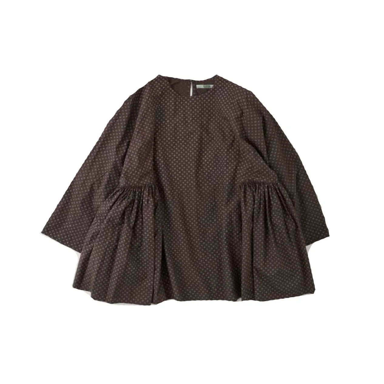 FW24_26_SideGatherBlouse_01.jpg