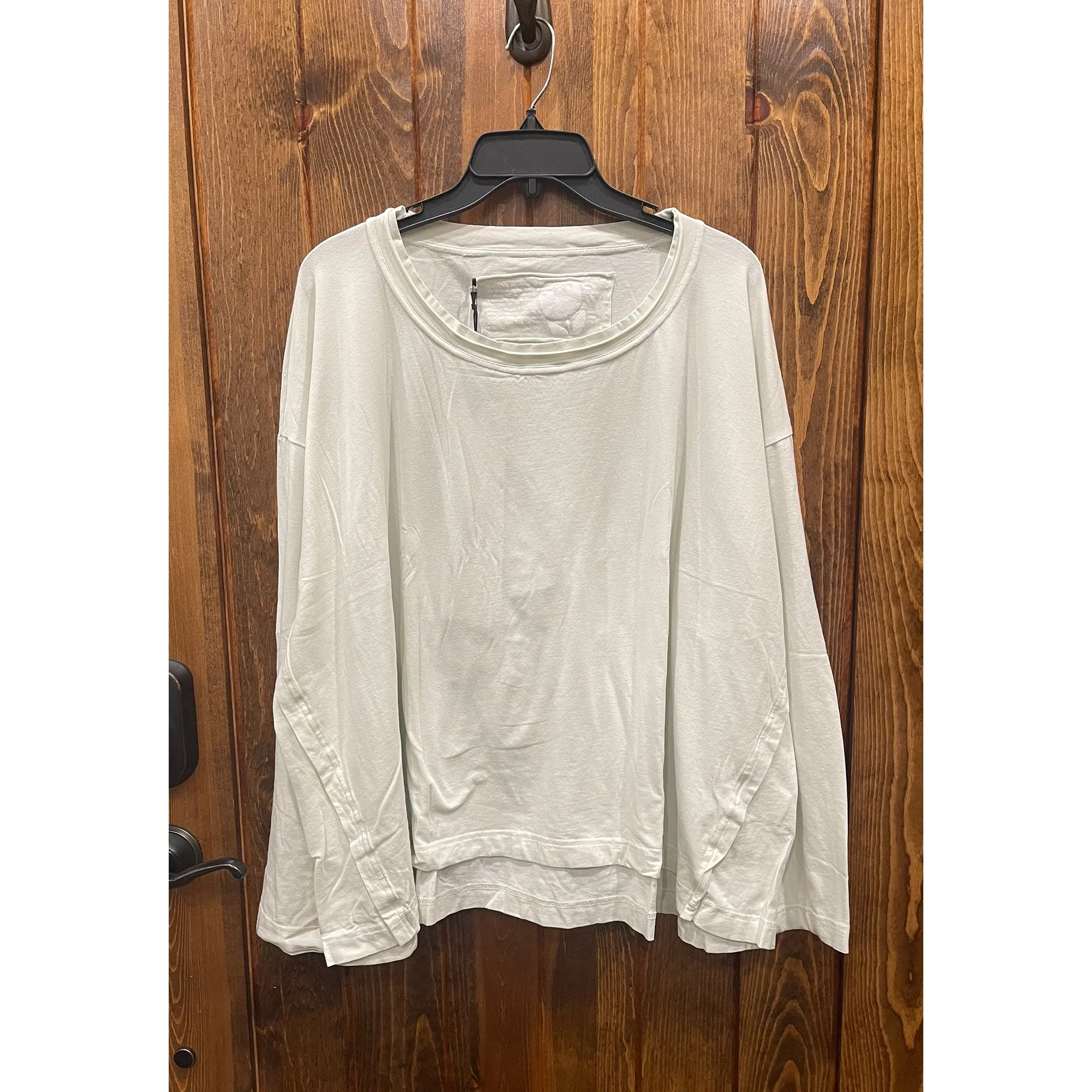 RH_WhiteTee-web.jpg