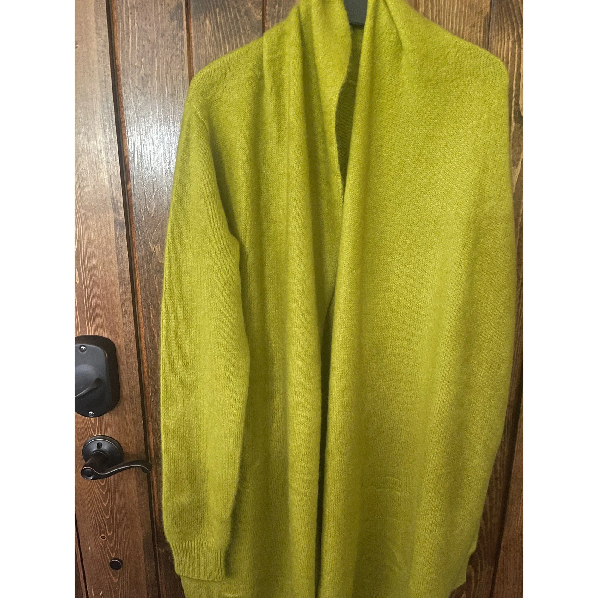 FB_StraightCardigan_01_IMG_9844.jpg