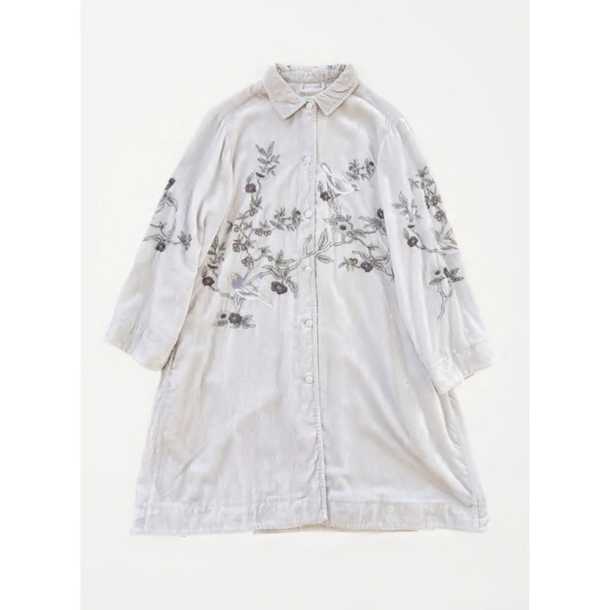 AODRESS_FW26_55_BirdsTreeSoutienCoat.jpg