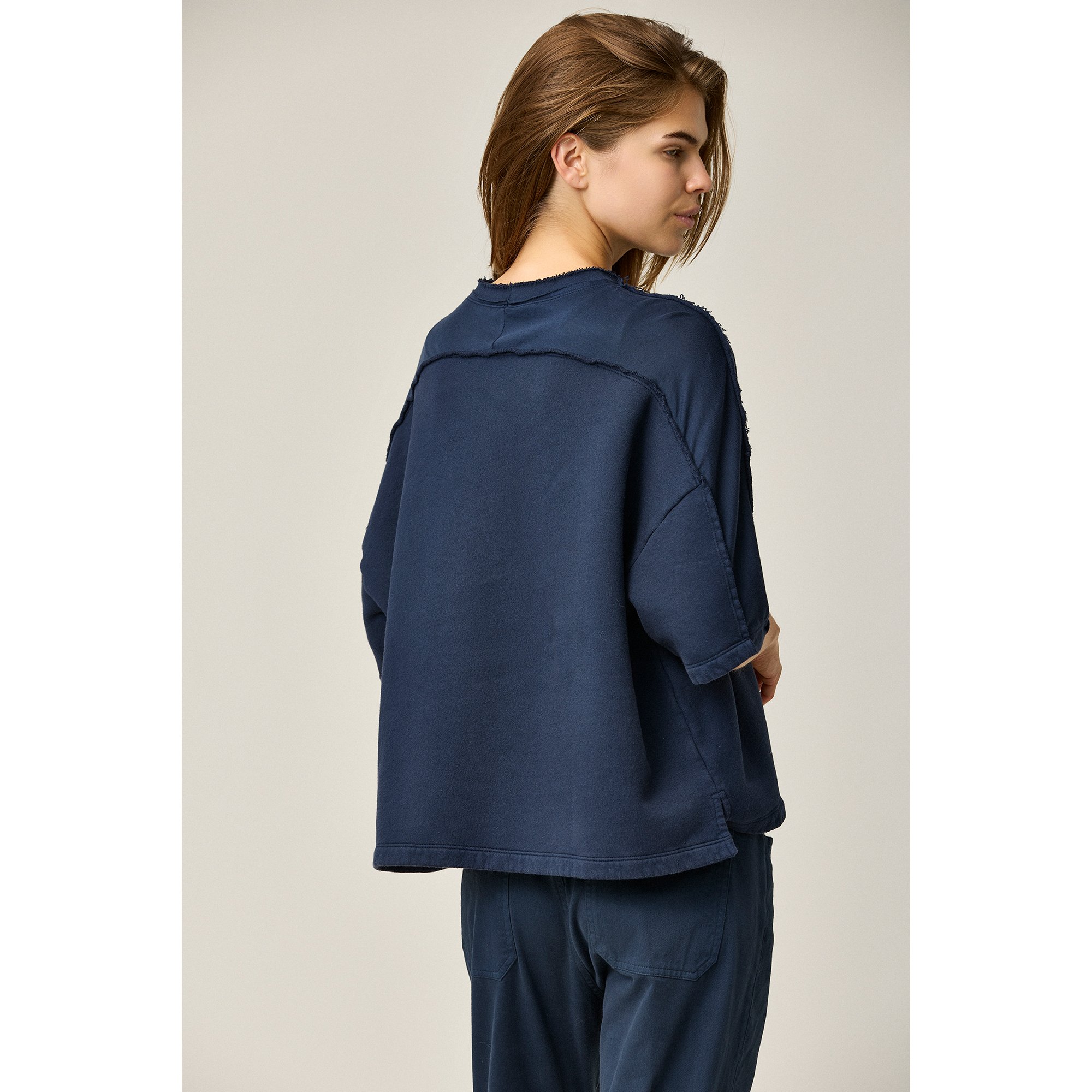 KDN_M139-sweat-tee-back.jpg