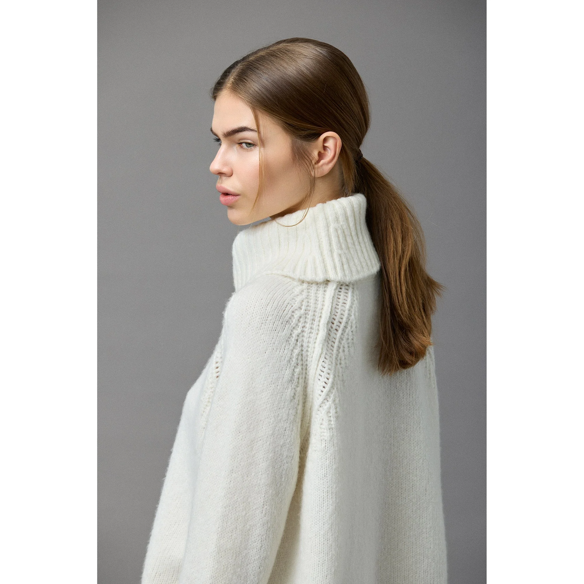 02.CashmereBlendTurtleneck-01.jpg