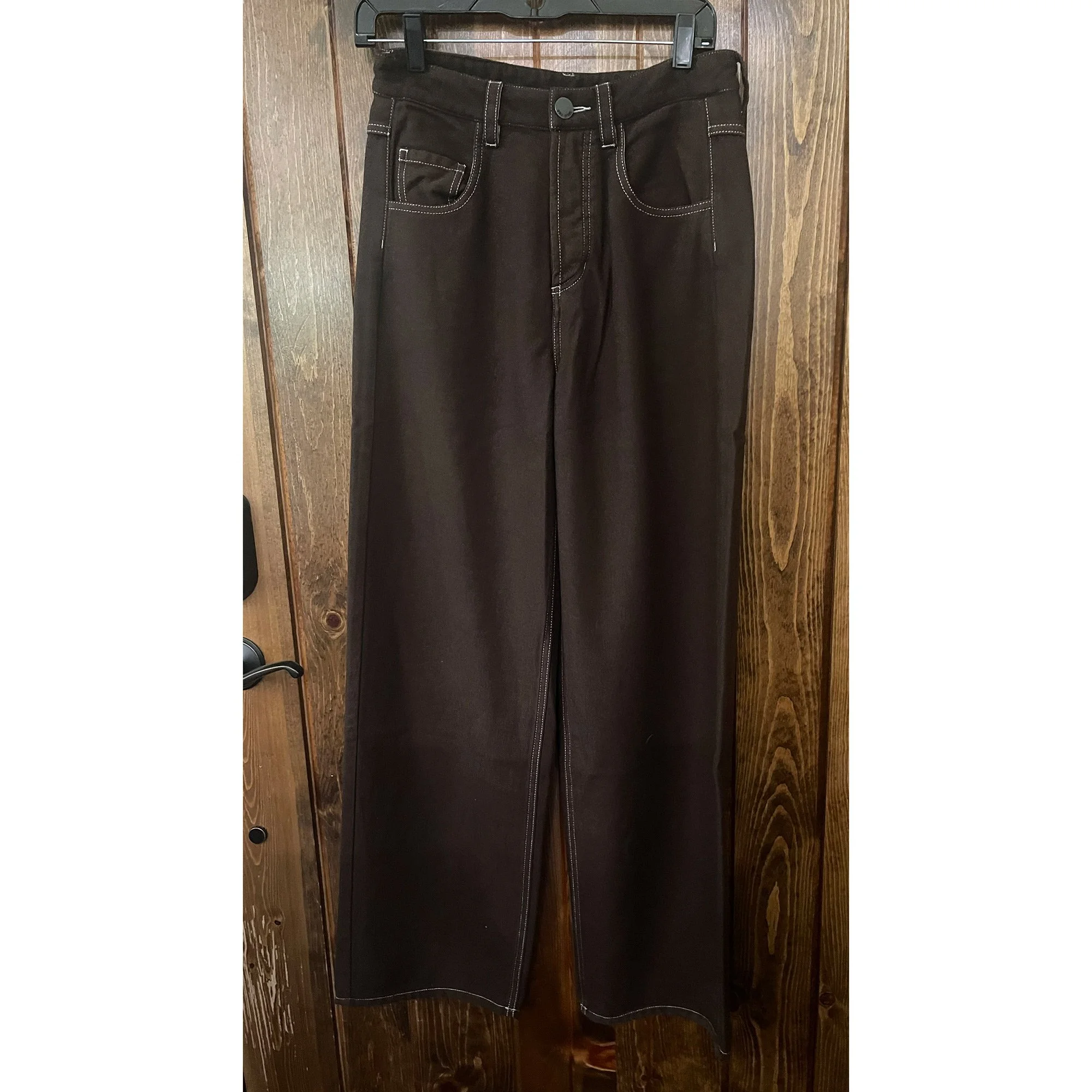 Phyllis Pants in Brown