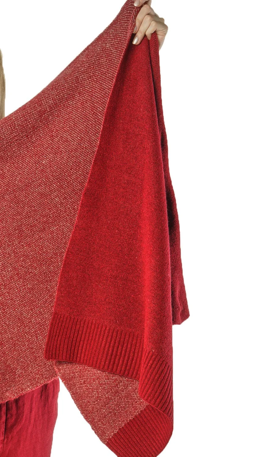 BL_KnittedScarf_2263277704_03.jpg