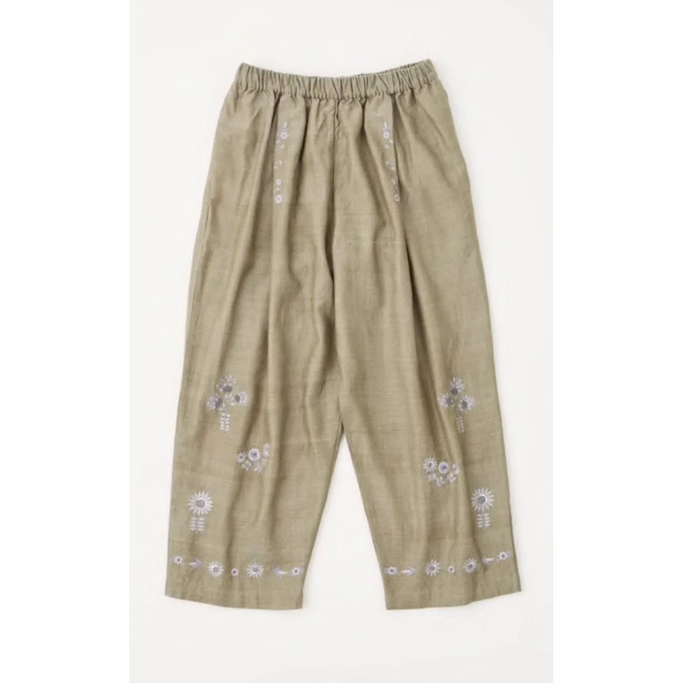 AODRESS_FW26_16_Bigtuckpants.jpg