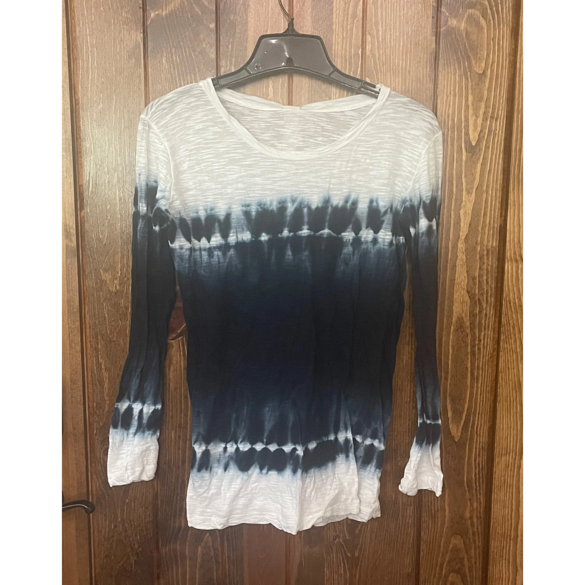 New Round Long Sleeve T-Shirt in Deep Dive
