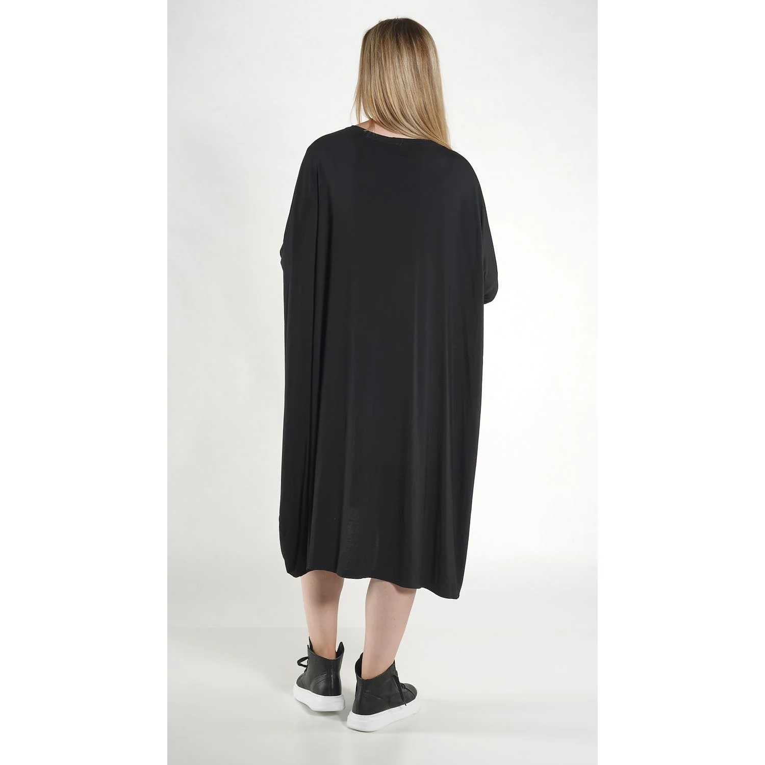 BL_LS_Dress_1263320910-c.jpg