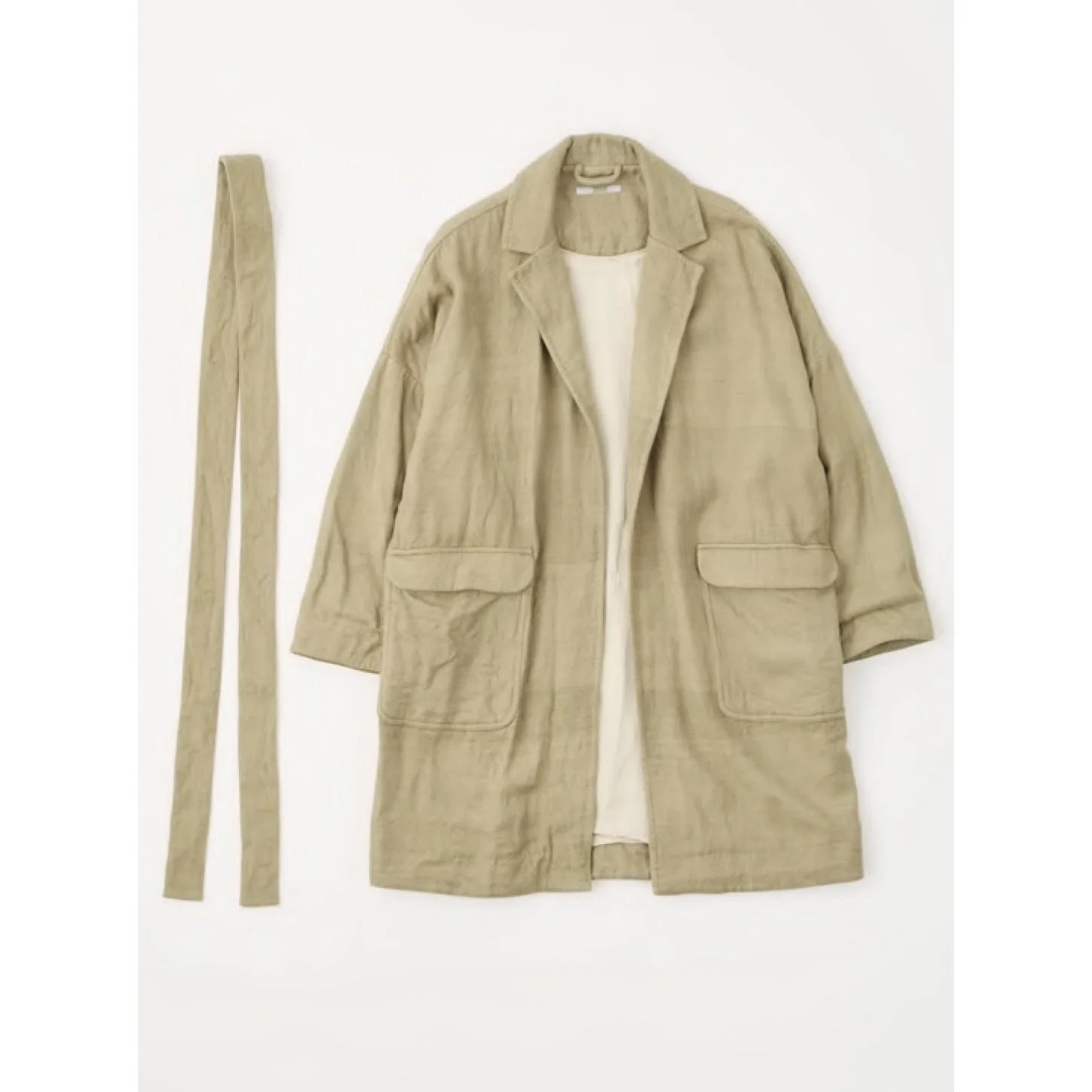 AODRESS_FW26_26_MiddleCoat.jpg