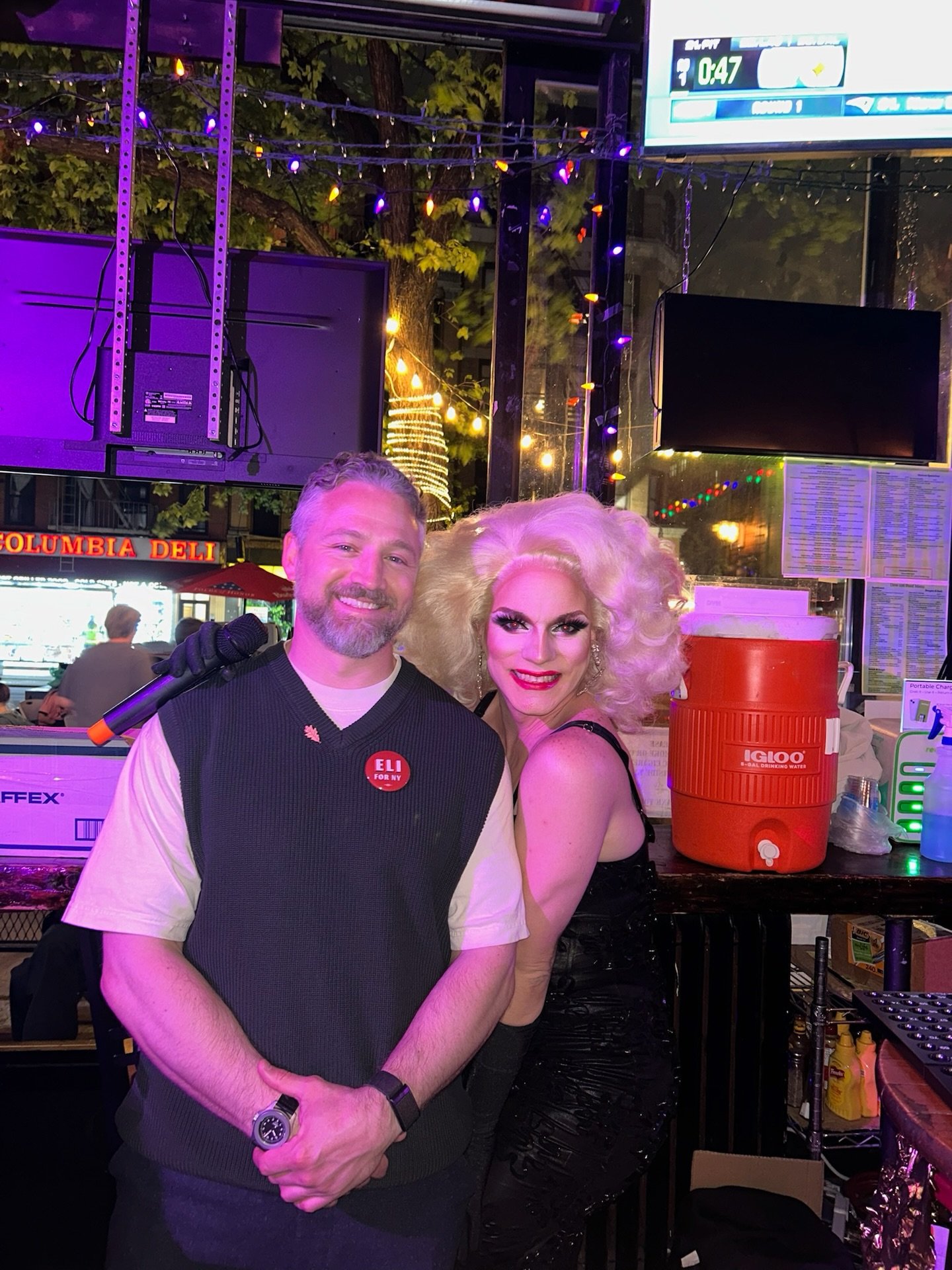 Thank you to everyone who came out for Drag Bingo with @missjizzabella at @dive106 on Thursday night! It was a wonderful celebration of community.

Special thanks to our host committee: Conor Kyle Morgan &amp; Alex.

📸: @kieranblunnie