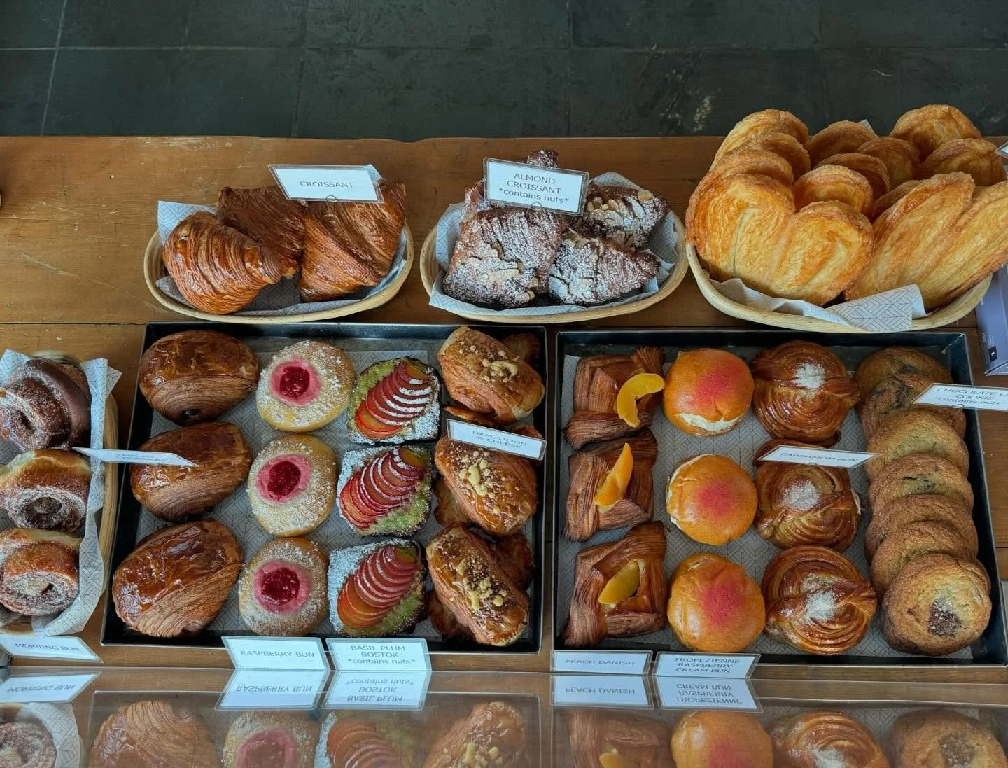 Belleville 🤍

Some people hope to see their name in lights . . .
but why not mustard? Grateful for my talented condimentgraphy friends :)