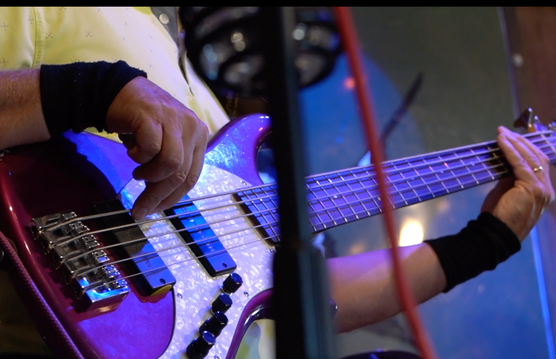 AMPS211