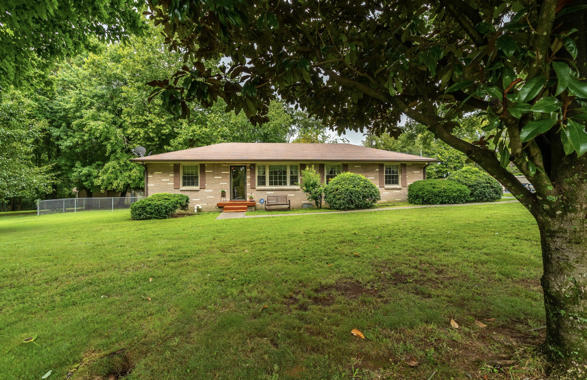 SOLD 207 Hamlett Drive in White House, Robertson County, Tennessee