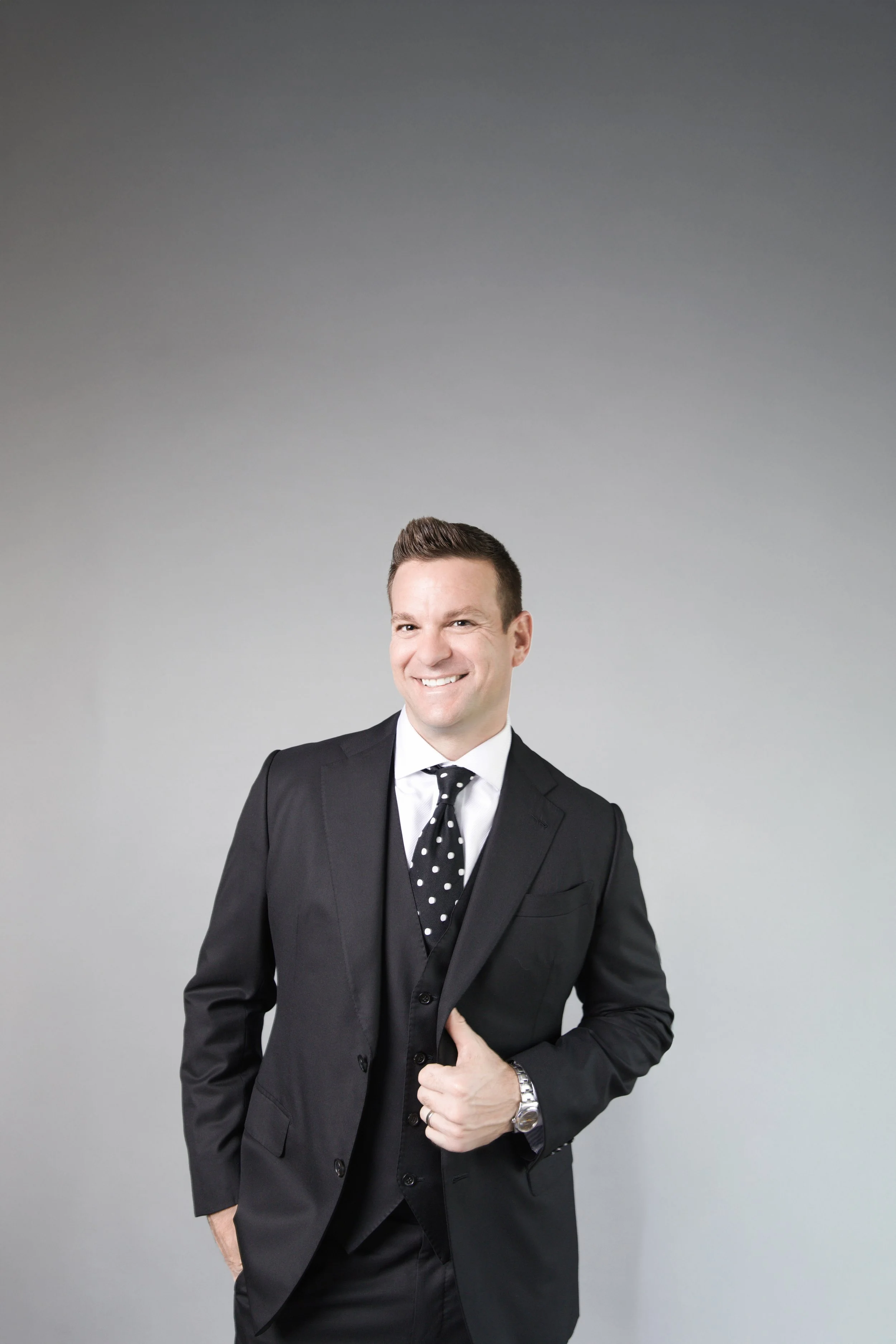 Luxury Transportation services Saint Louis. Black car, Black car service St. Louis,  Uber black St. Louis, premium transportation St. Louis, Luxury transportation St. Louis, Chauffer Service St. Louis, Car Service St. Louis, Limousine St. Louis