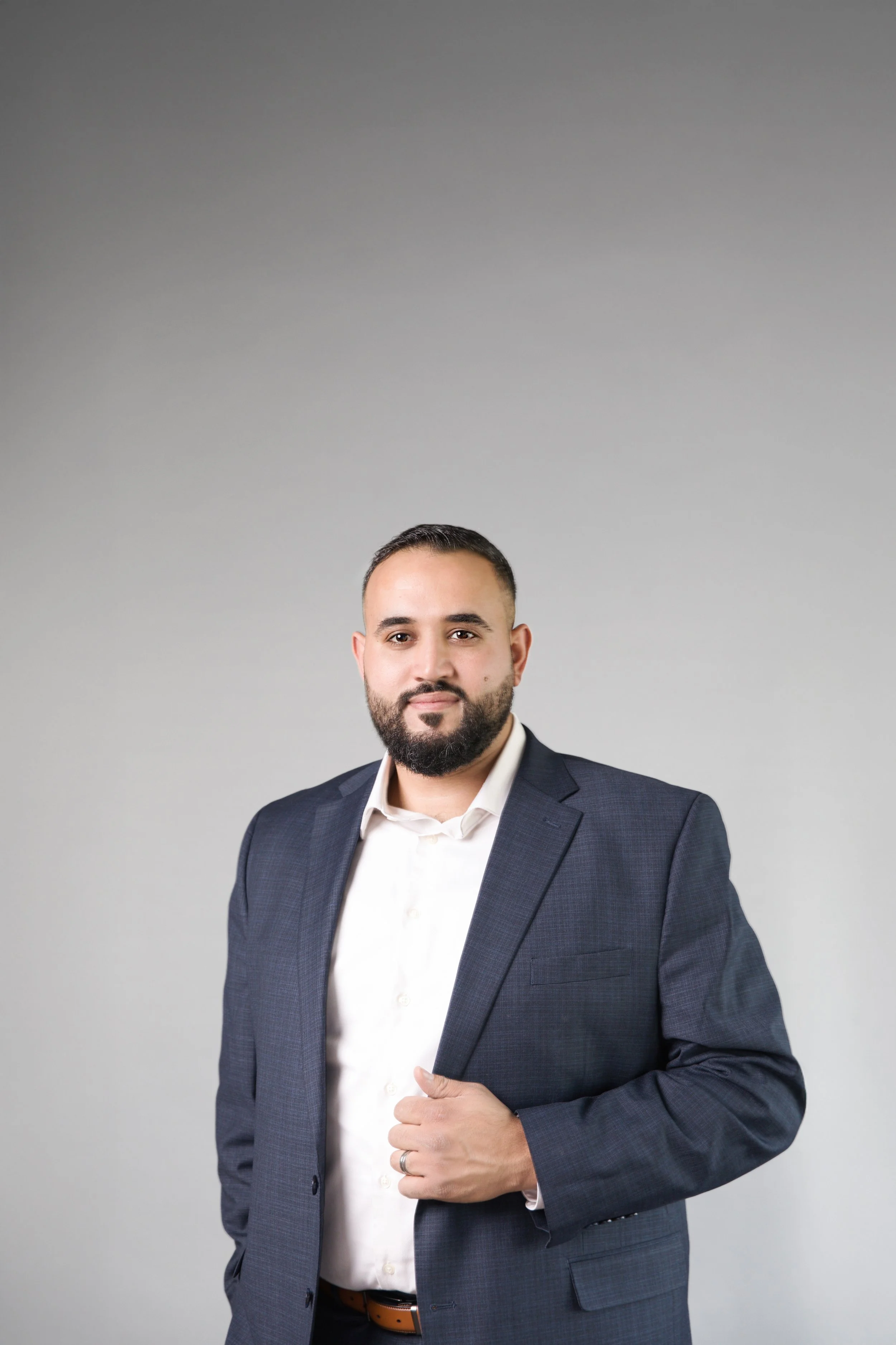 Luxury Transportation services Saint Louis. Black car, Black car service St. Louis,  Uber black St. Louis, premium transportation St. Louis, Luxury transportation St. Louis, Chauffer Service St. Louis, Car Service St. Louis, Limousine St. Louis