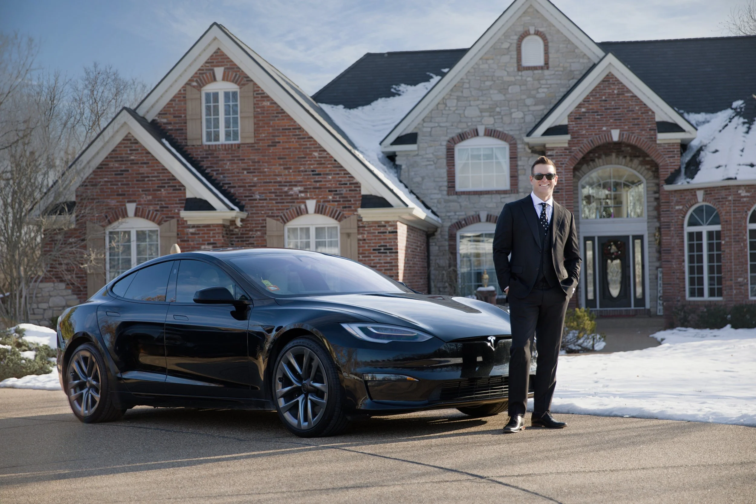 Luxury Transportation services Saint Louis. Black car, Black car service St. Louis,  Uber black St. Louis, premium transportation St. Louis, Luxury transportation St. Louis, Chauffer Service St. Louis, Car Service St. Louis, Limousine St. Louis