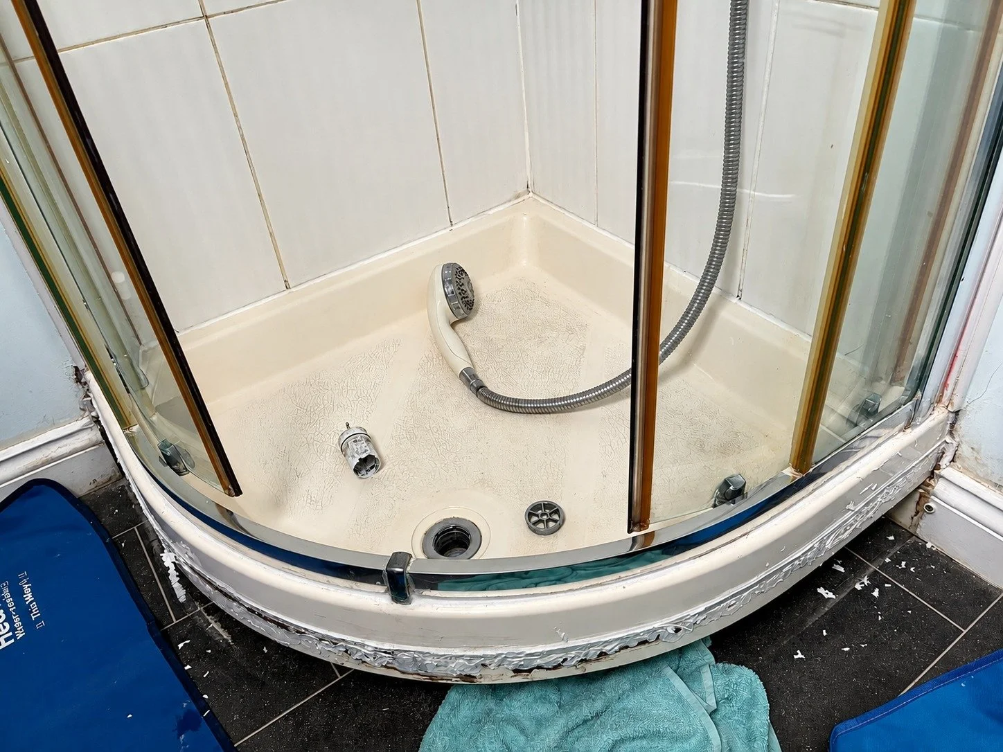 shower waste fix and silicone reseal in leicester ruditheplumber.co.uk.jpg