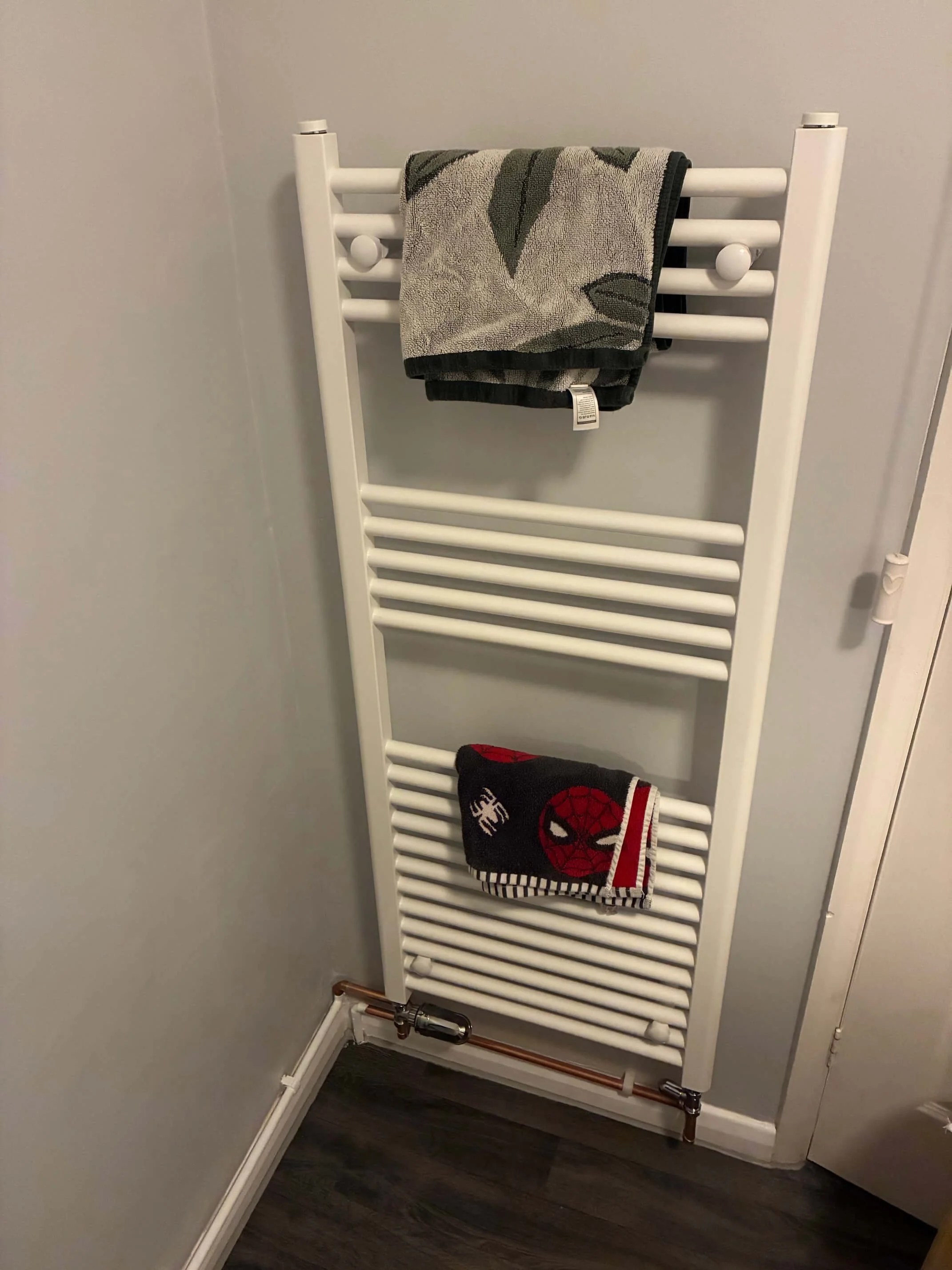 Radiator Repair and Radiator Replacement in Syston Leicester - RudiThePlumber.co.uk 
