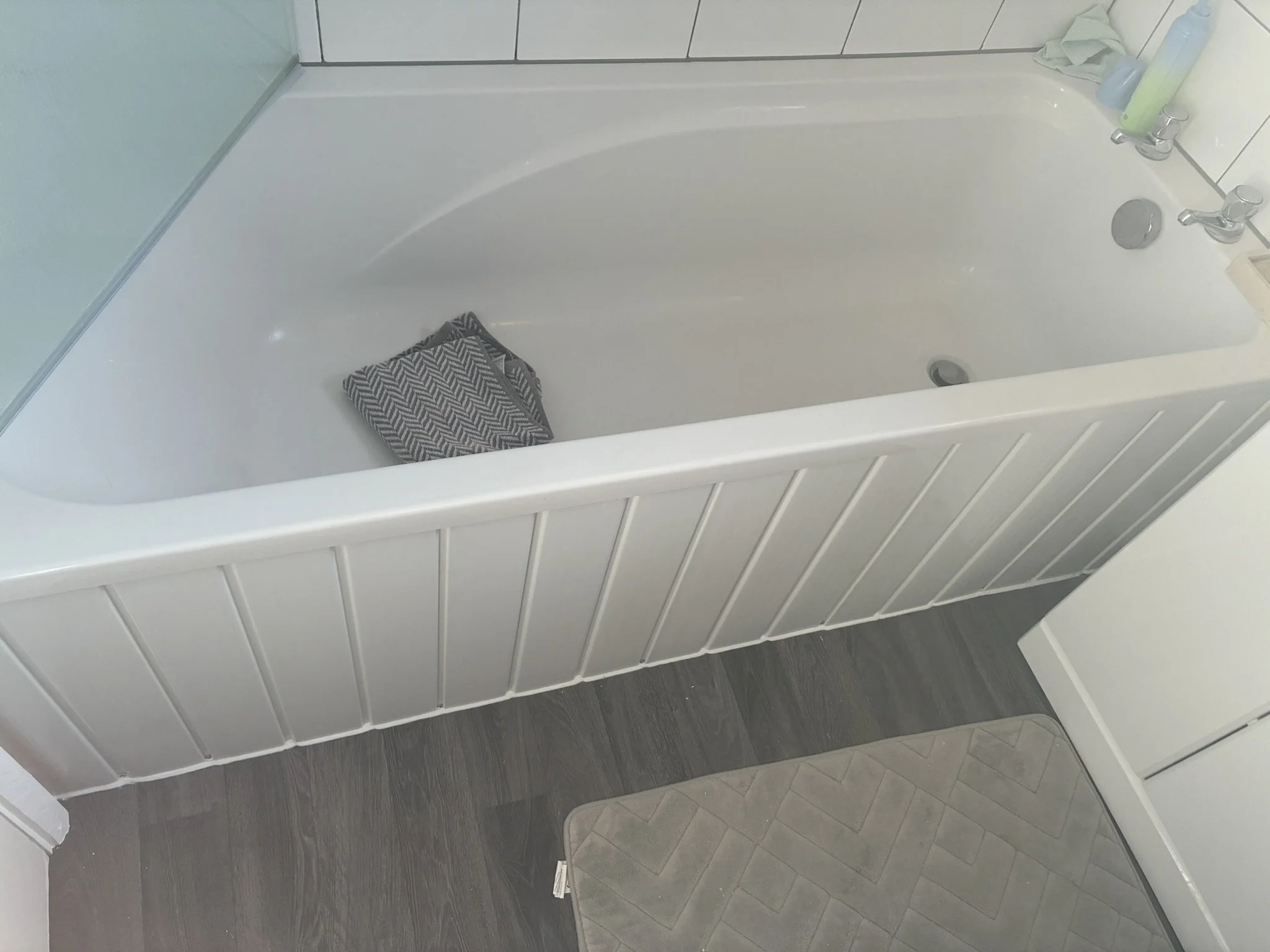 Custom bath panel installation Leicester ruditheplumber.co.uk