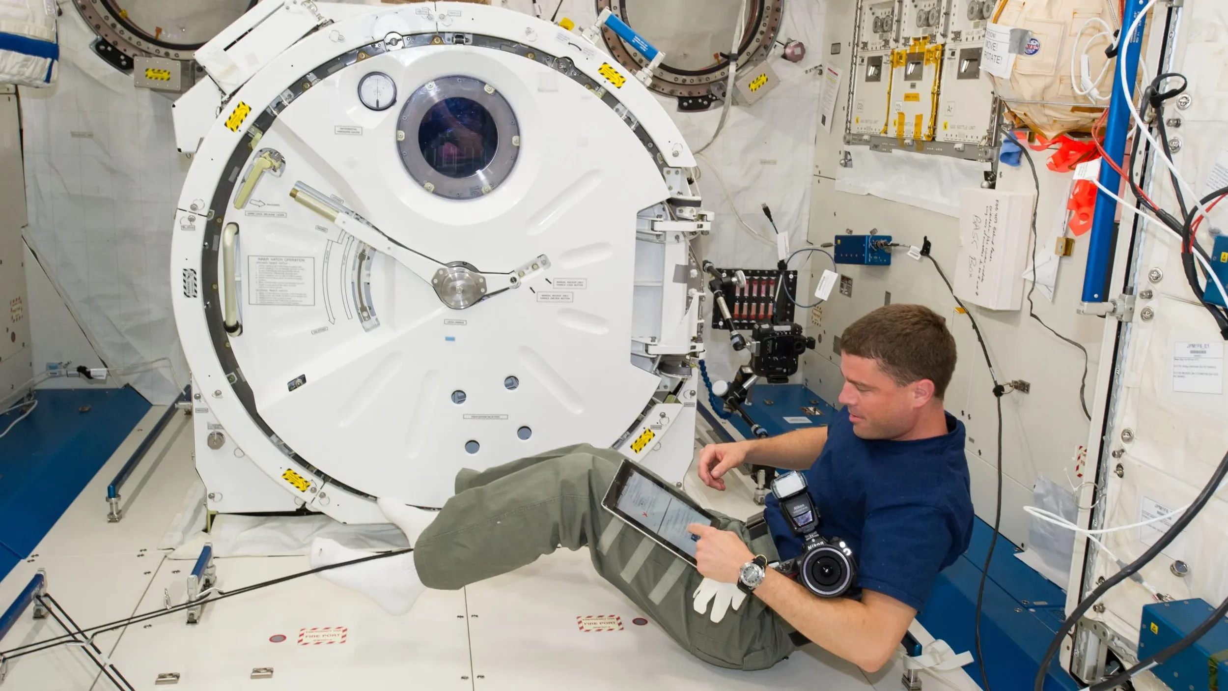 Interview from Above. Meet Astronaut Photographer: Reid Wiseman