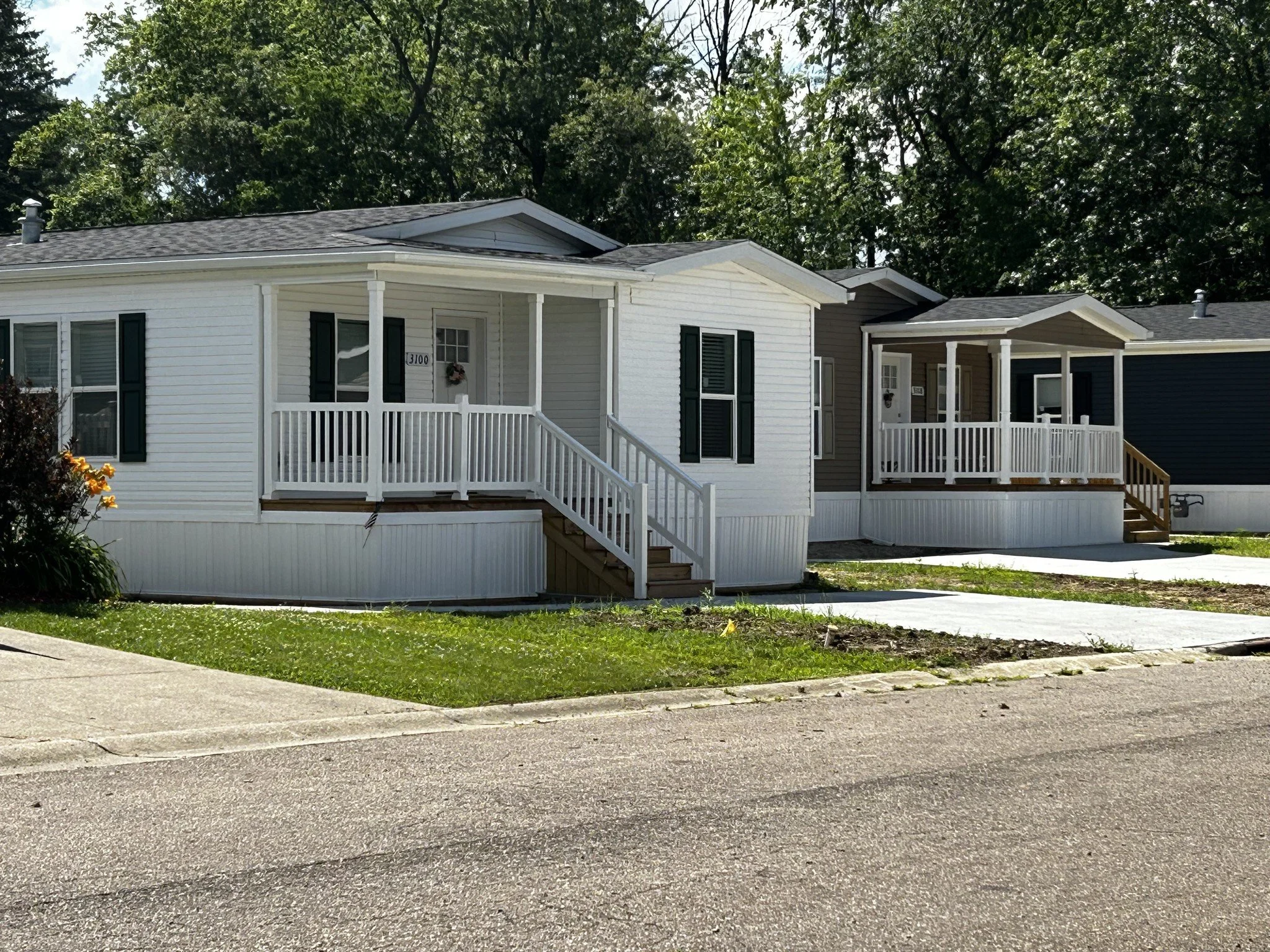 HC_Community Street.jpg