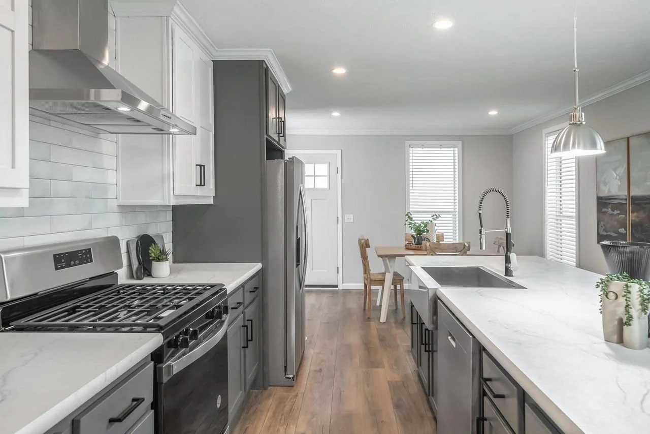 Heartstone Communities N621-Kitchen-4.jpeg