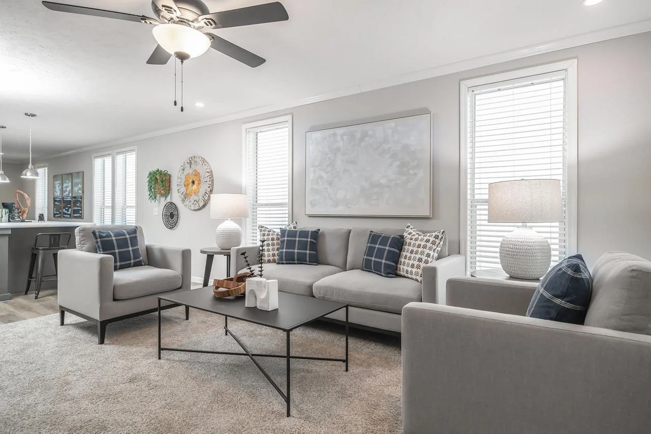 Heartstone Communities N621-Living-Room-4.jpeg