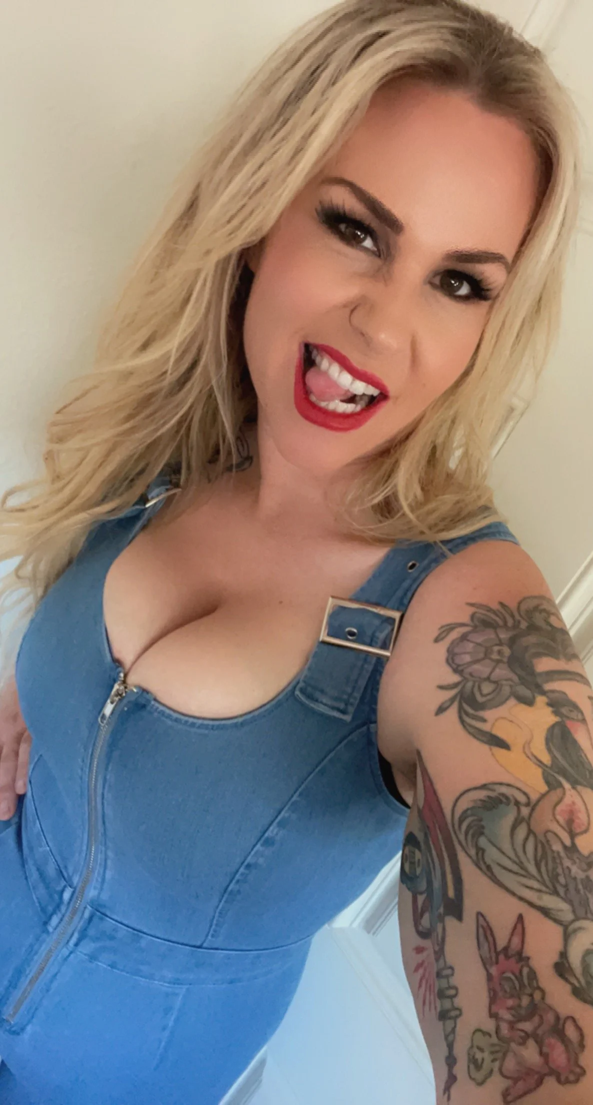 Dolly Jett.JPG