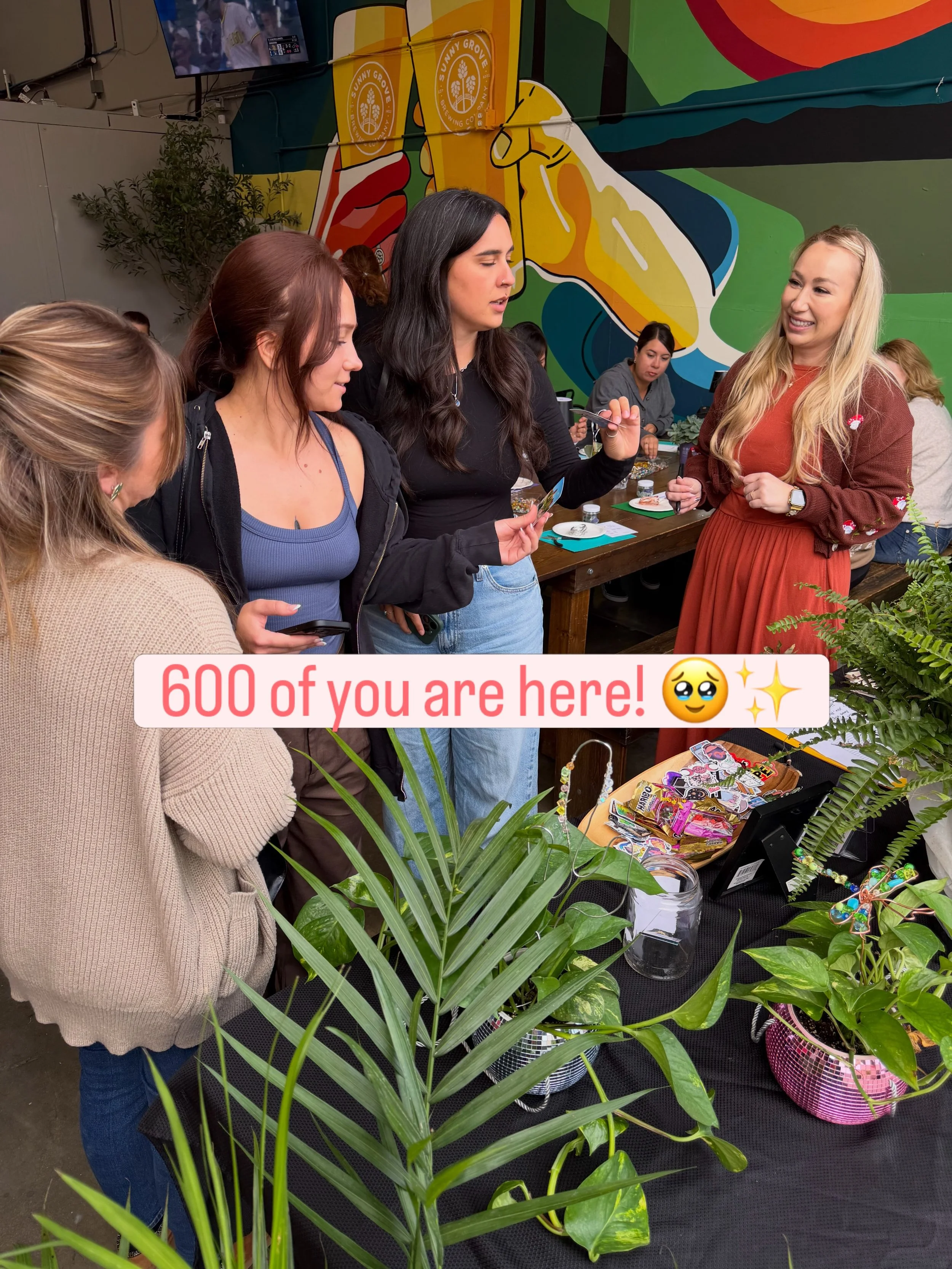 600!!! 🥹🎉

What started as a love for crafting and a desire to bring people together has turned into this growing little creative community &mdash; and now there are 600 of you here! 🤍

Thank you for coming to workshops, bringing your friends, sha