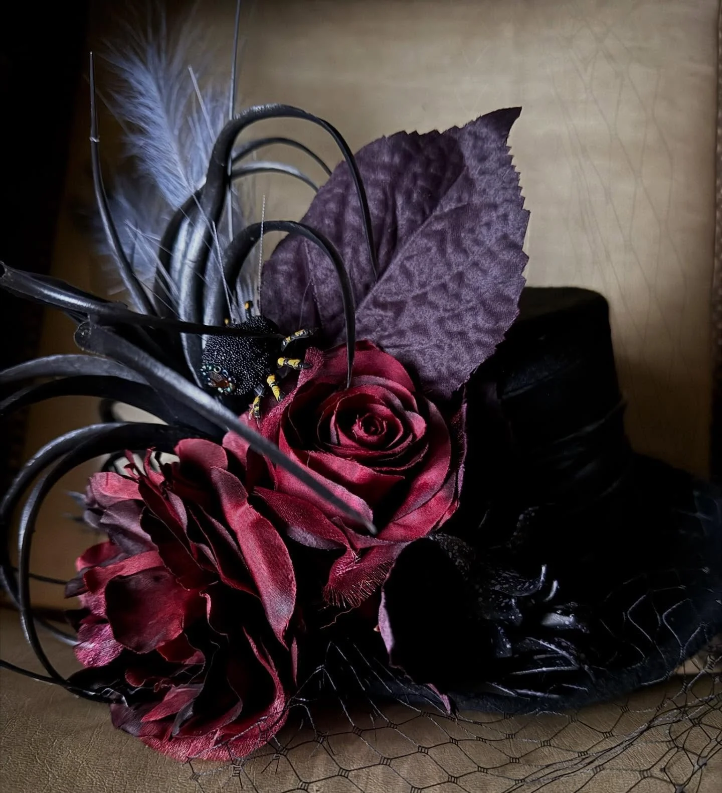 Hey Witchy Woman! 

Join my Sunday, October 6th 3pm - 5pm to bedeck witch hats for Halloween! $25 material fee. 5 spots left! 

http://hearthwitchery.com/classes