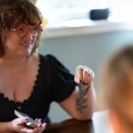 Rachelle Corvidae, Hearthwitch.