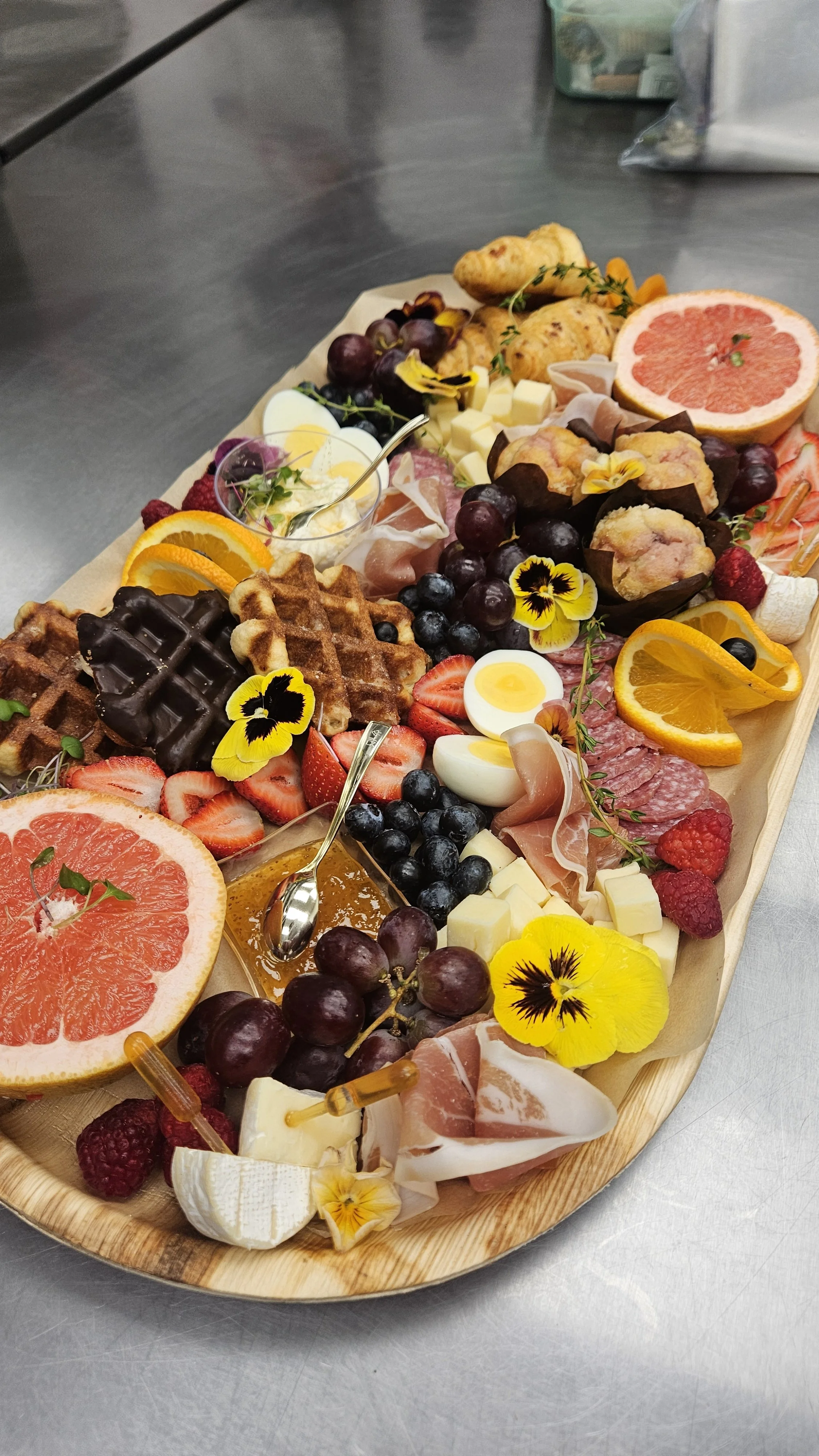 Brunch Boards: The Prettiest Way to Entertain Any Crowd 