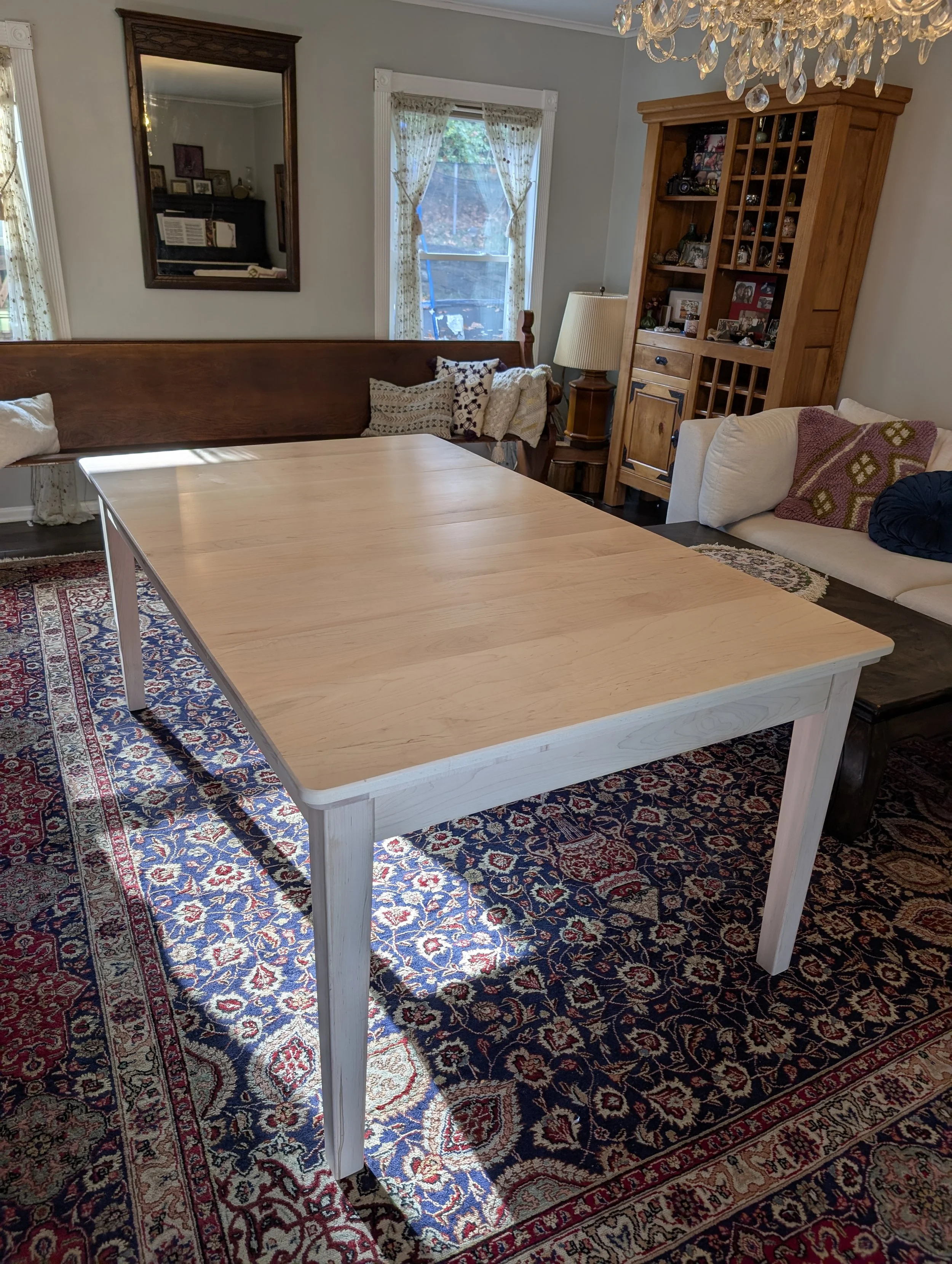 Maple dining/gaming table with 4 surface panels and leather insert