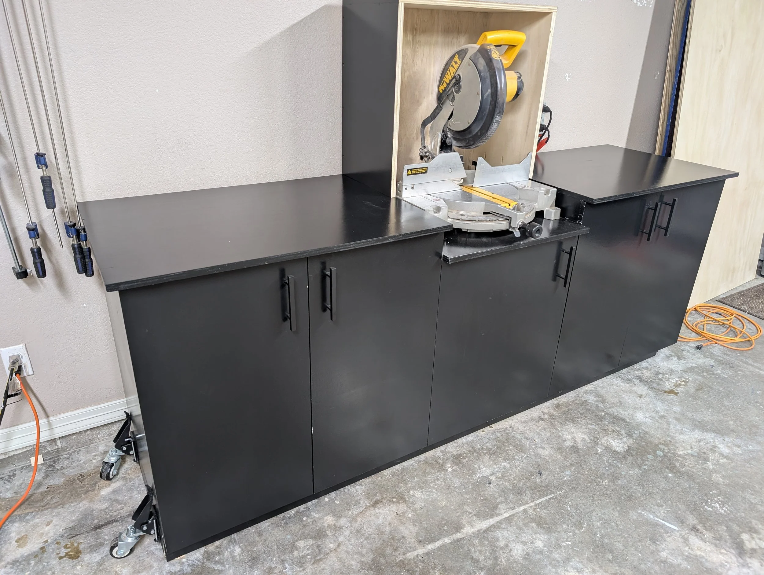 Full overlay, Euro-style cabinet with semi gloss finish