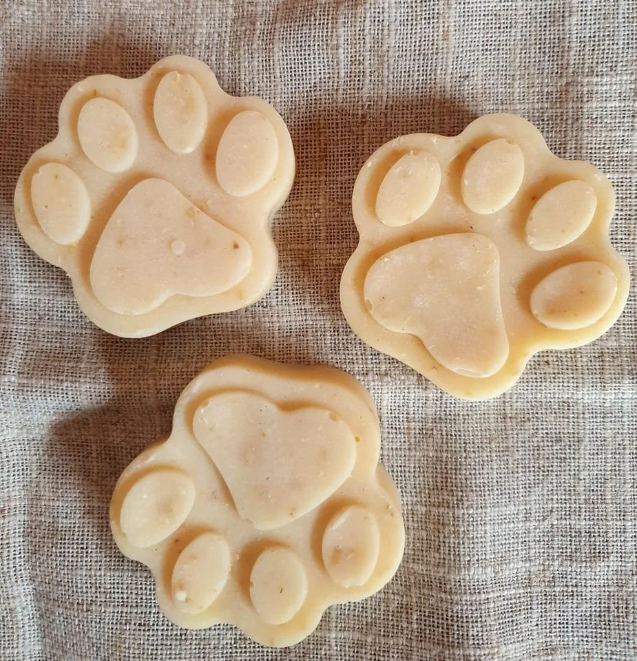 3 x Lavender Paw-print Dog Shampoo Bars