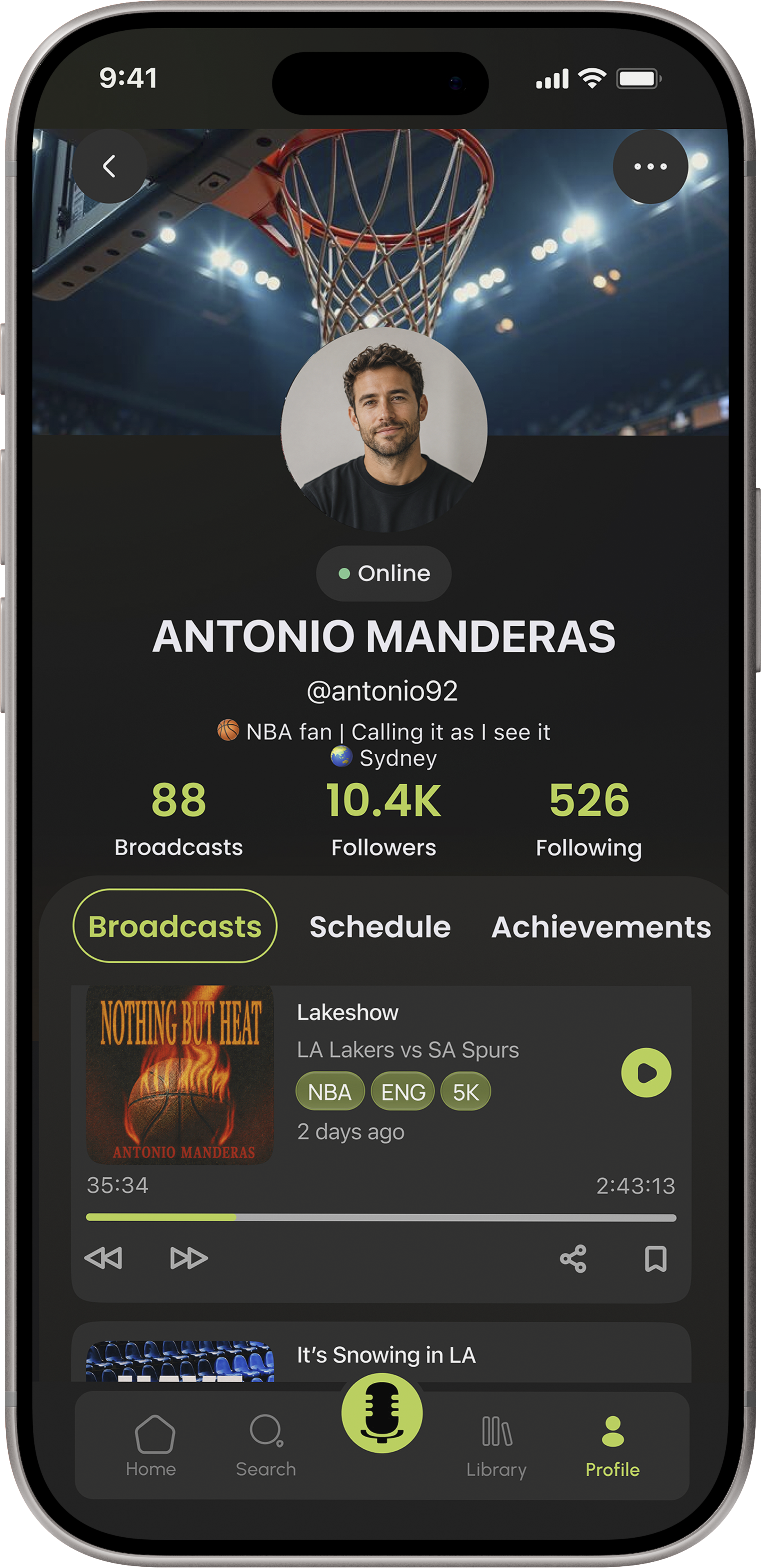 Commentator's profile.