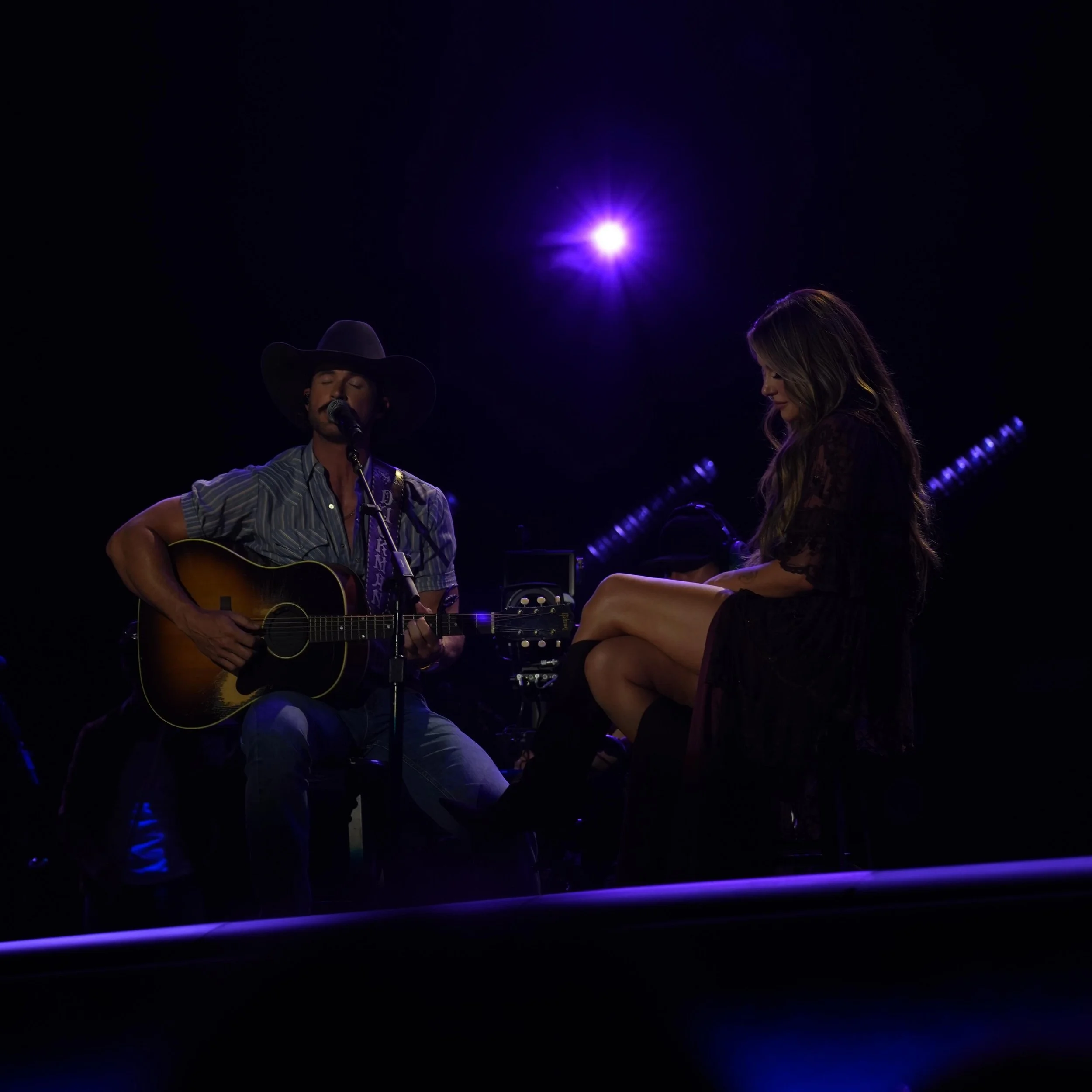 6/6 CMA Day 3 
@carlypearce &amp; @rileyduckman 📸