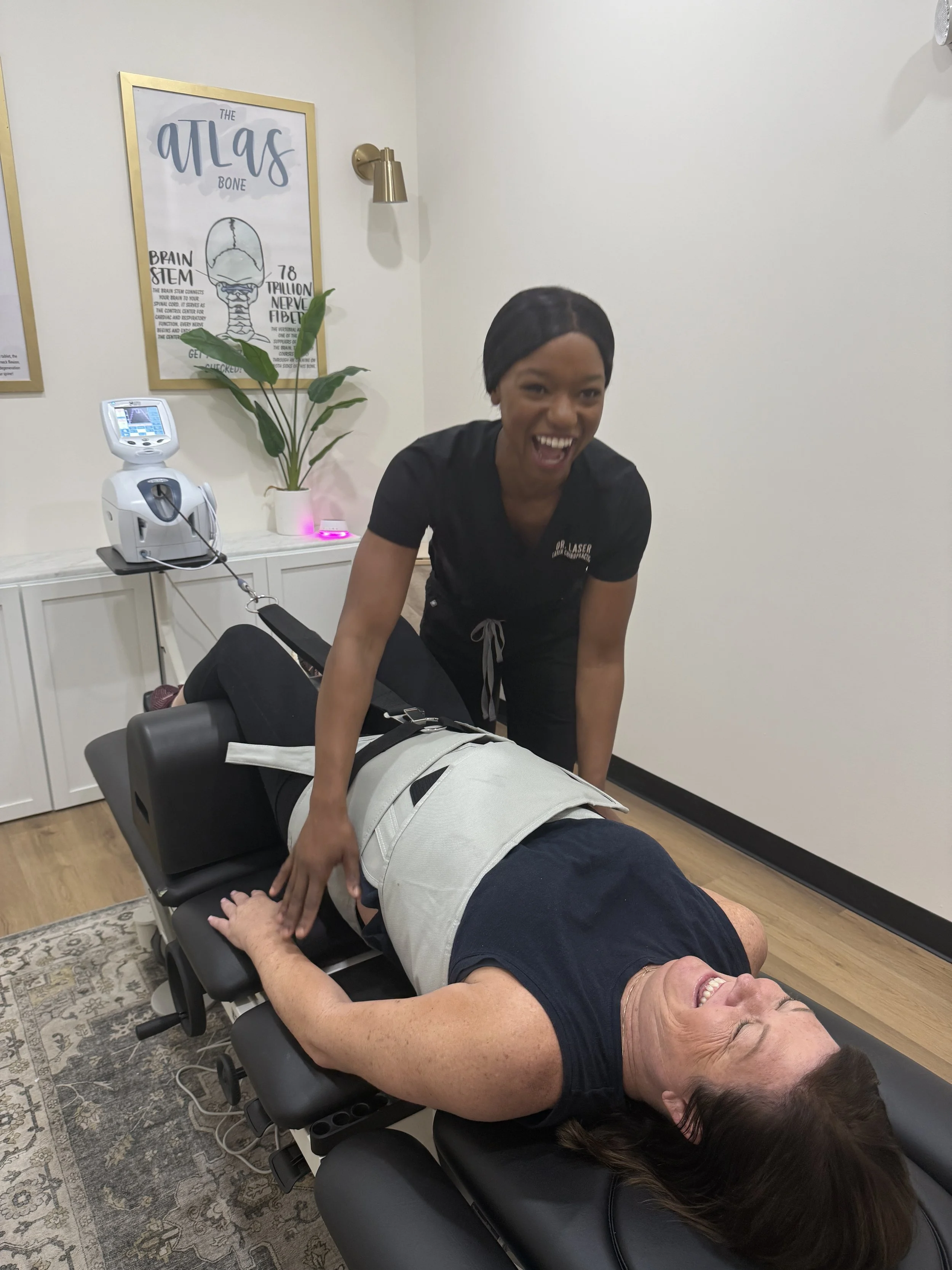 Spinal Decompression at The Wellness Club of Overland Park