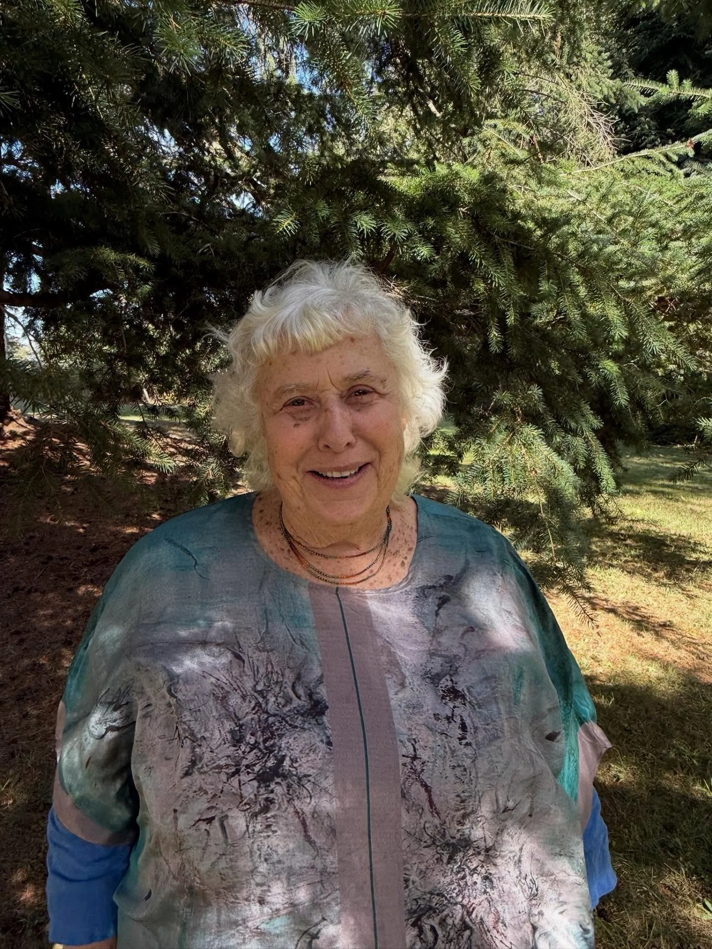 RECIPROCITY : 
I&rsquo;m changing the way I invite support for my work, because the old ways&mdash;pricing things like products, locking offerings into rigid fees&mdash;don&rsquo;t reflect the spirit this work comes from. 

What I offer is relational