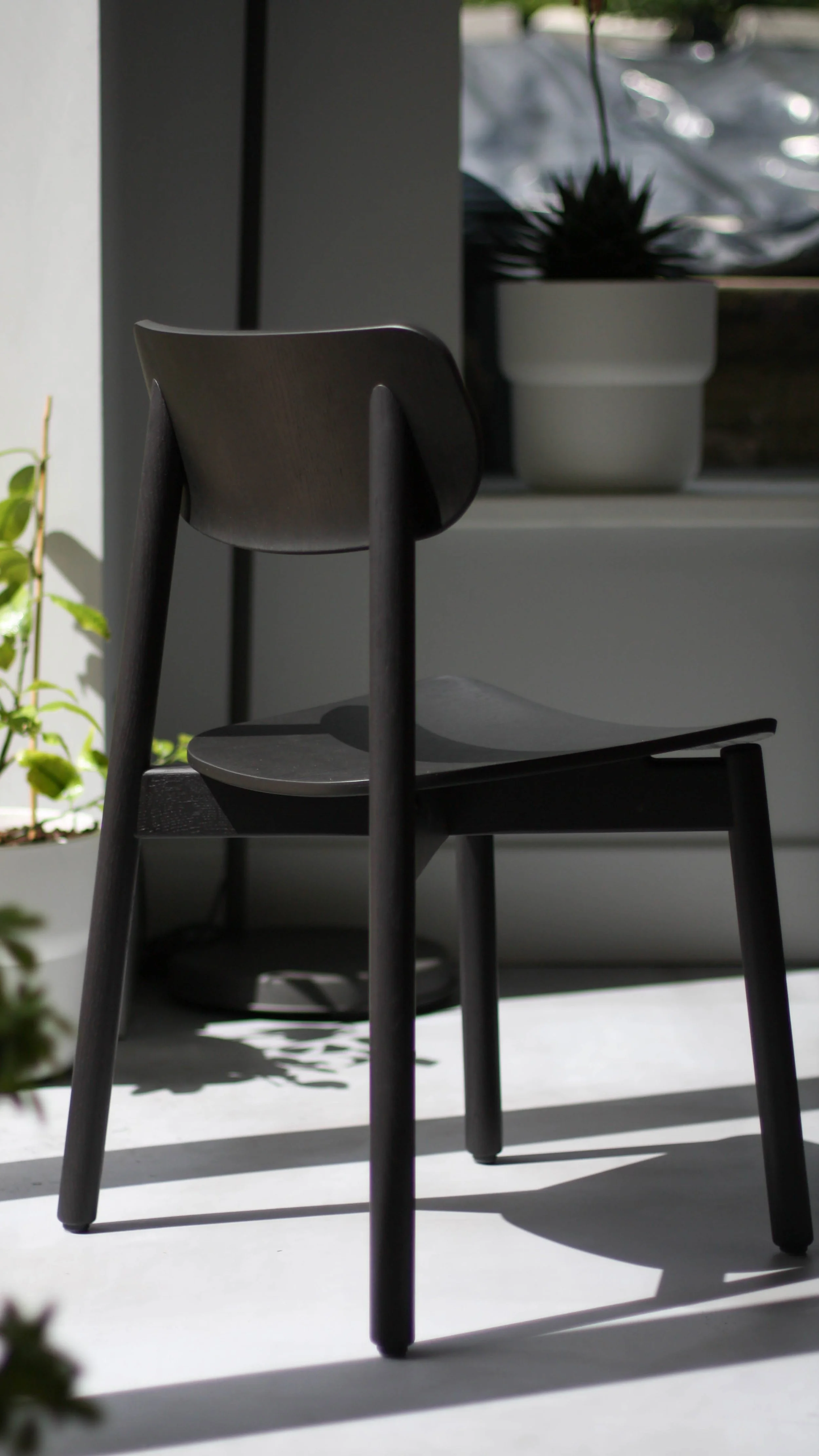 OTIS CHAIR - LIFESTYLE 13.jpg (Copy)