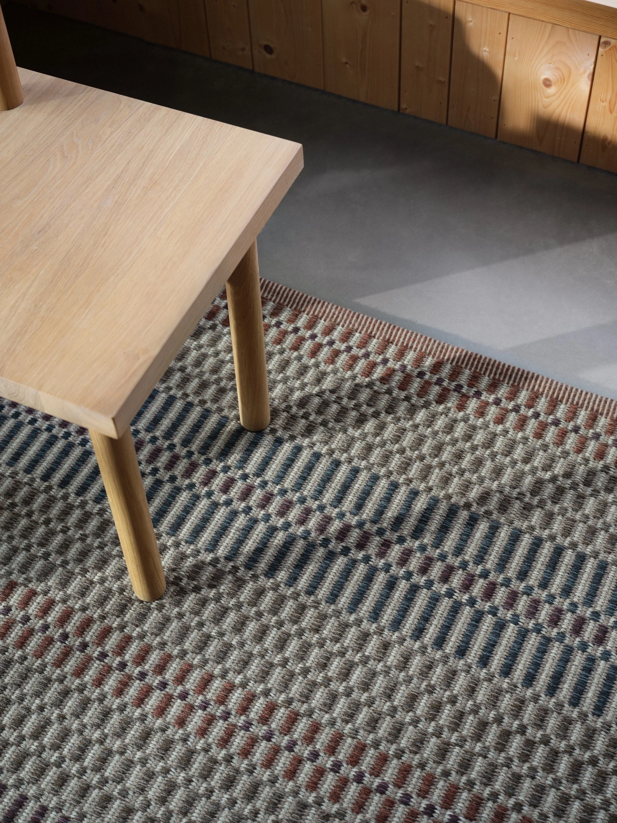 Kasthall Ida woven wool rug – lifestyle view – Autumn 780