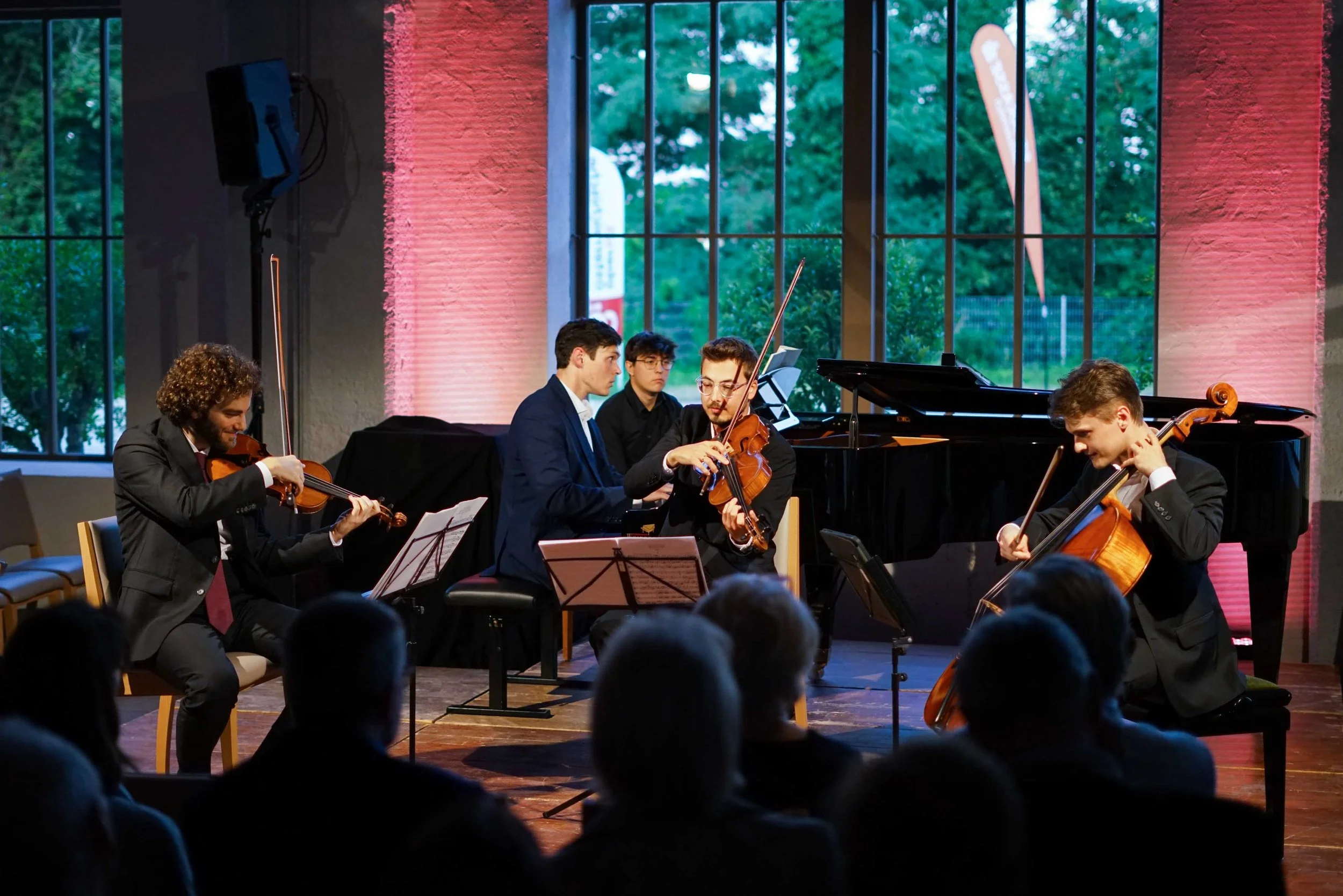 Emmanuel Tjeknavorian & friends '25